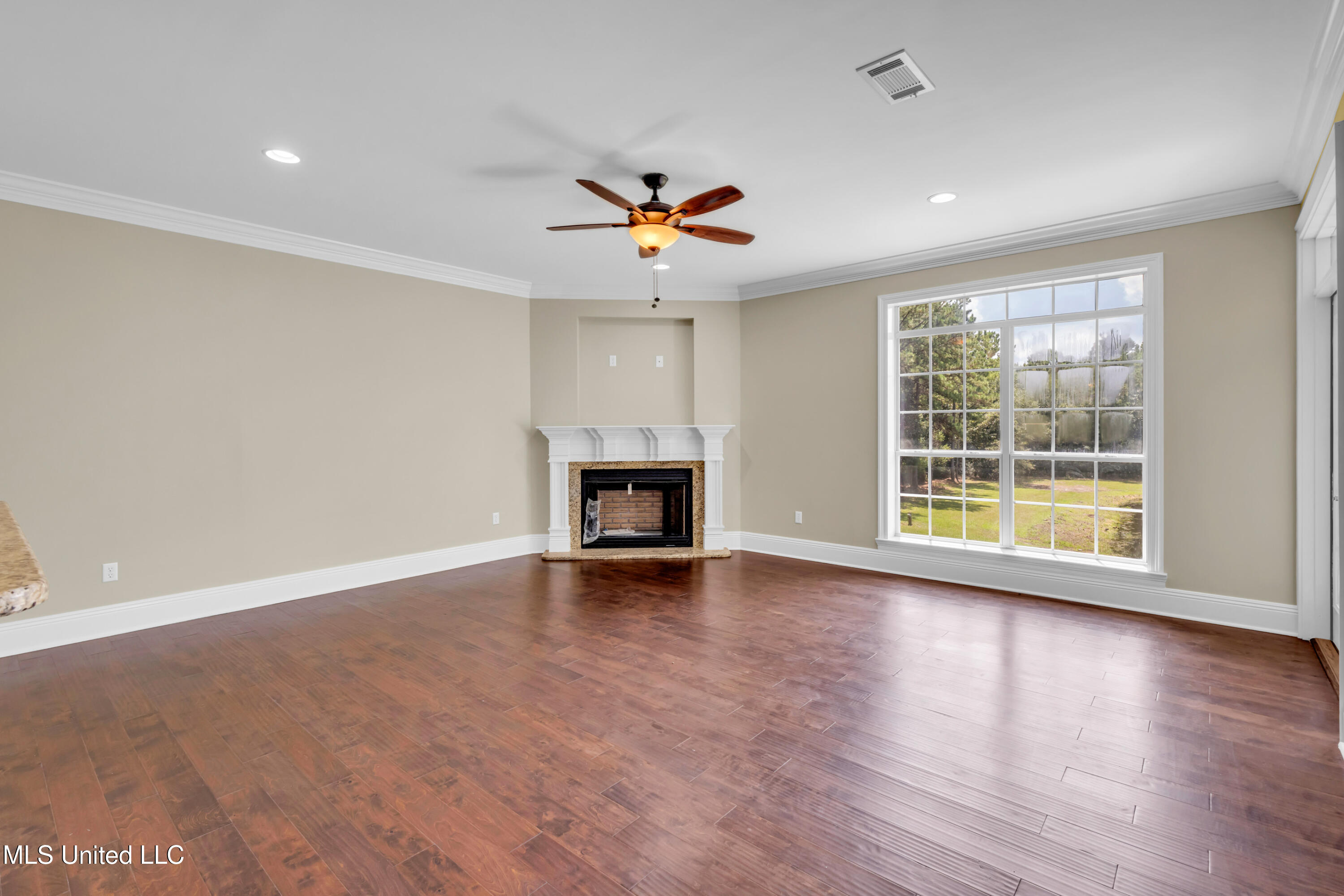 2913 Holden Drive Property Photo 21