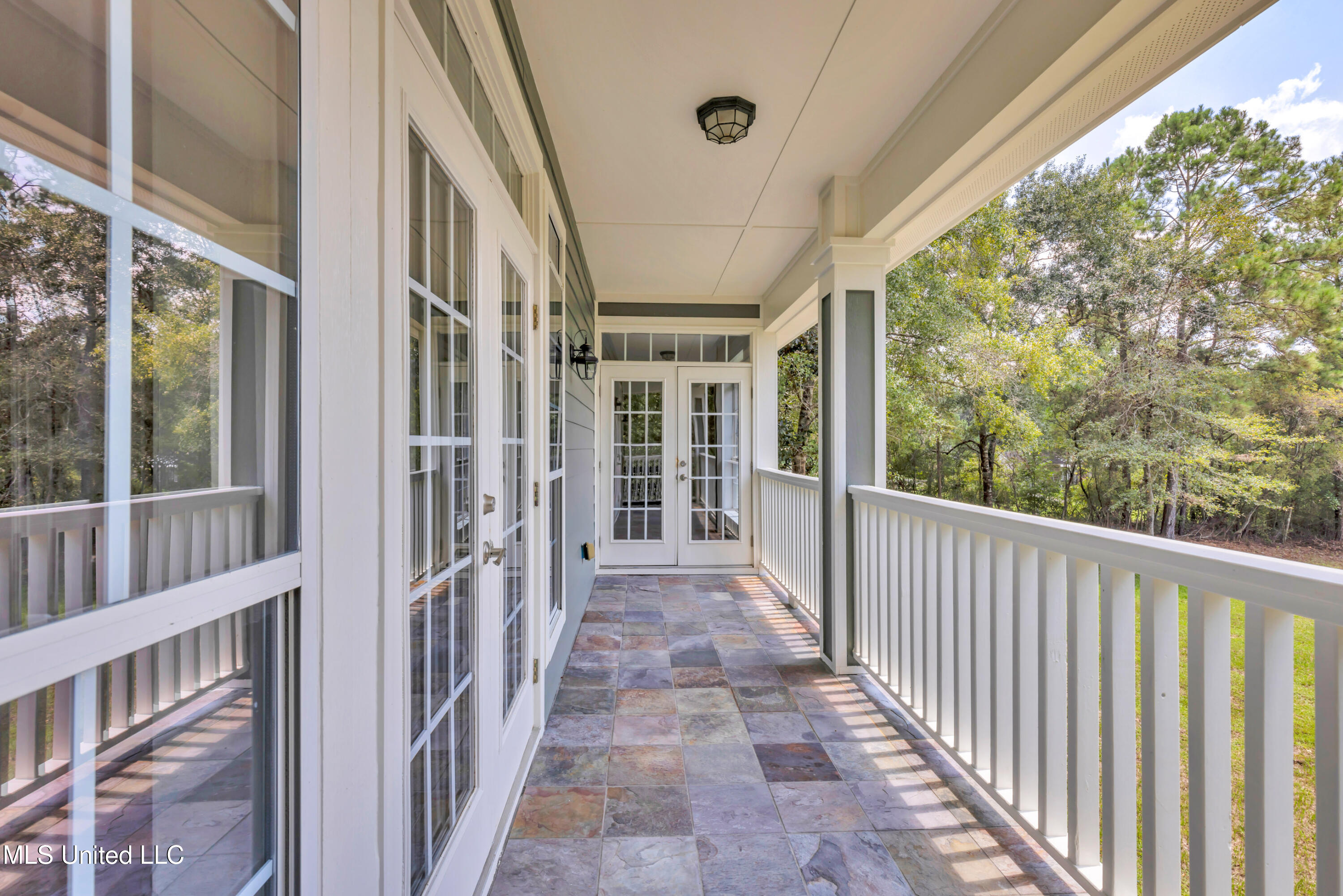 2913 Holden Drive Property Photo 50