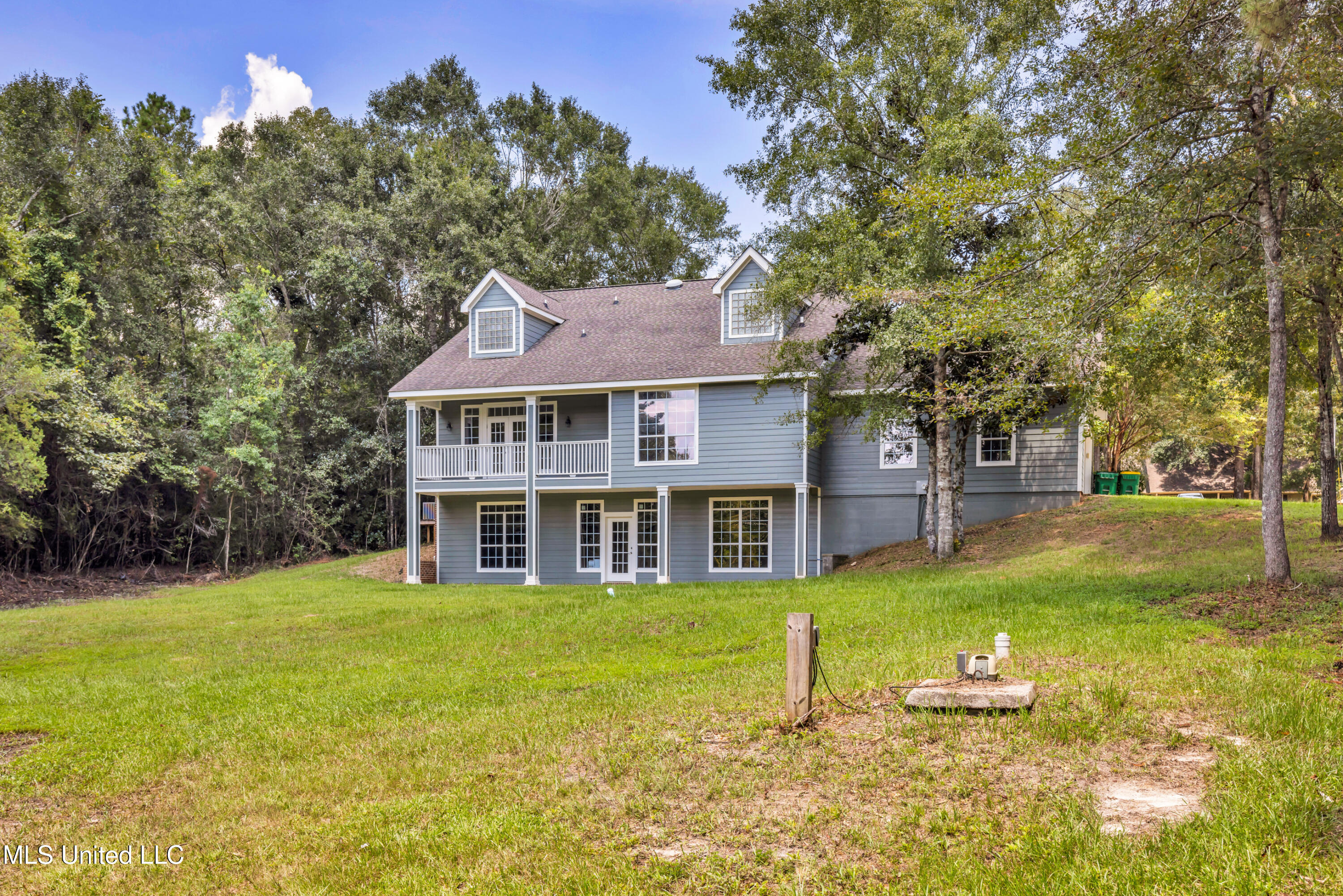 2913 Holden Drive Property Photo 56