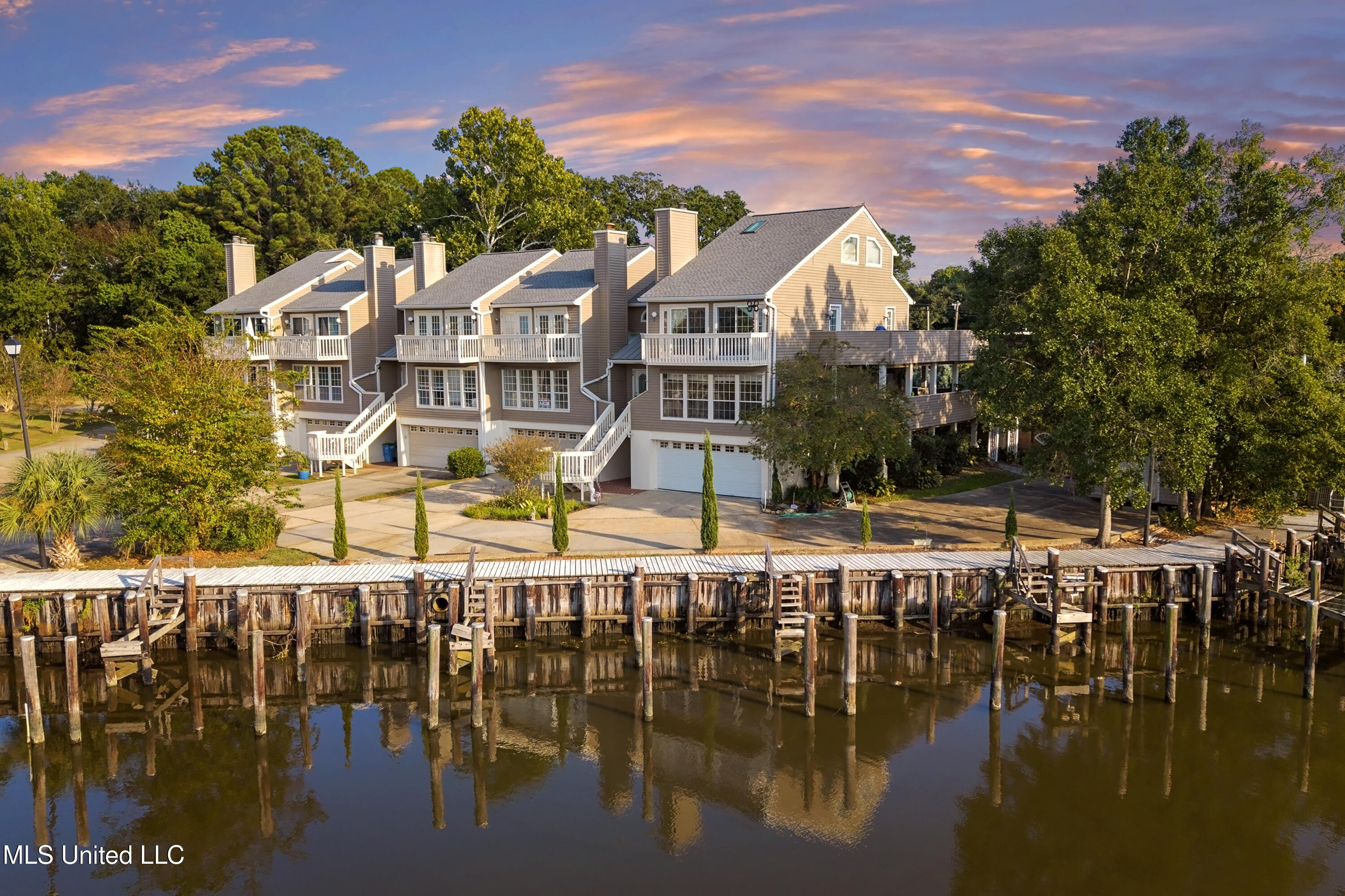 717 Bienville Boulevard Property Photo 1