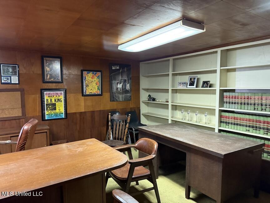 309 S 3rd Street Property Photo 2
