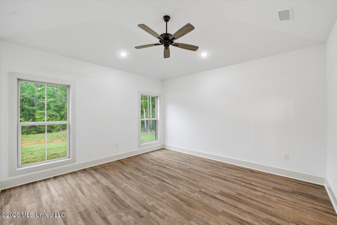 143 Ashwood Lane Property Photo 21
