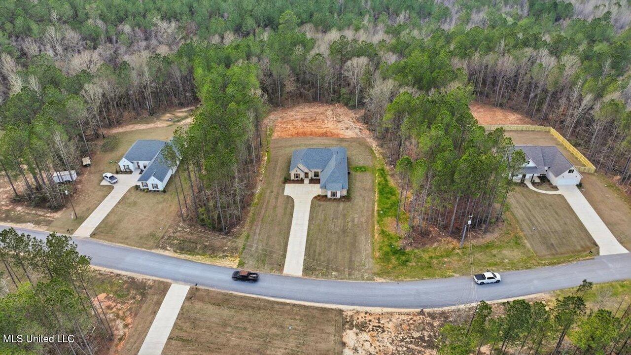 143 Ashwood Lane Property Photo 45