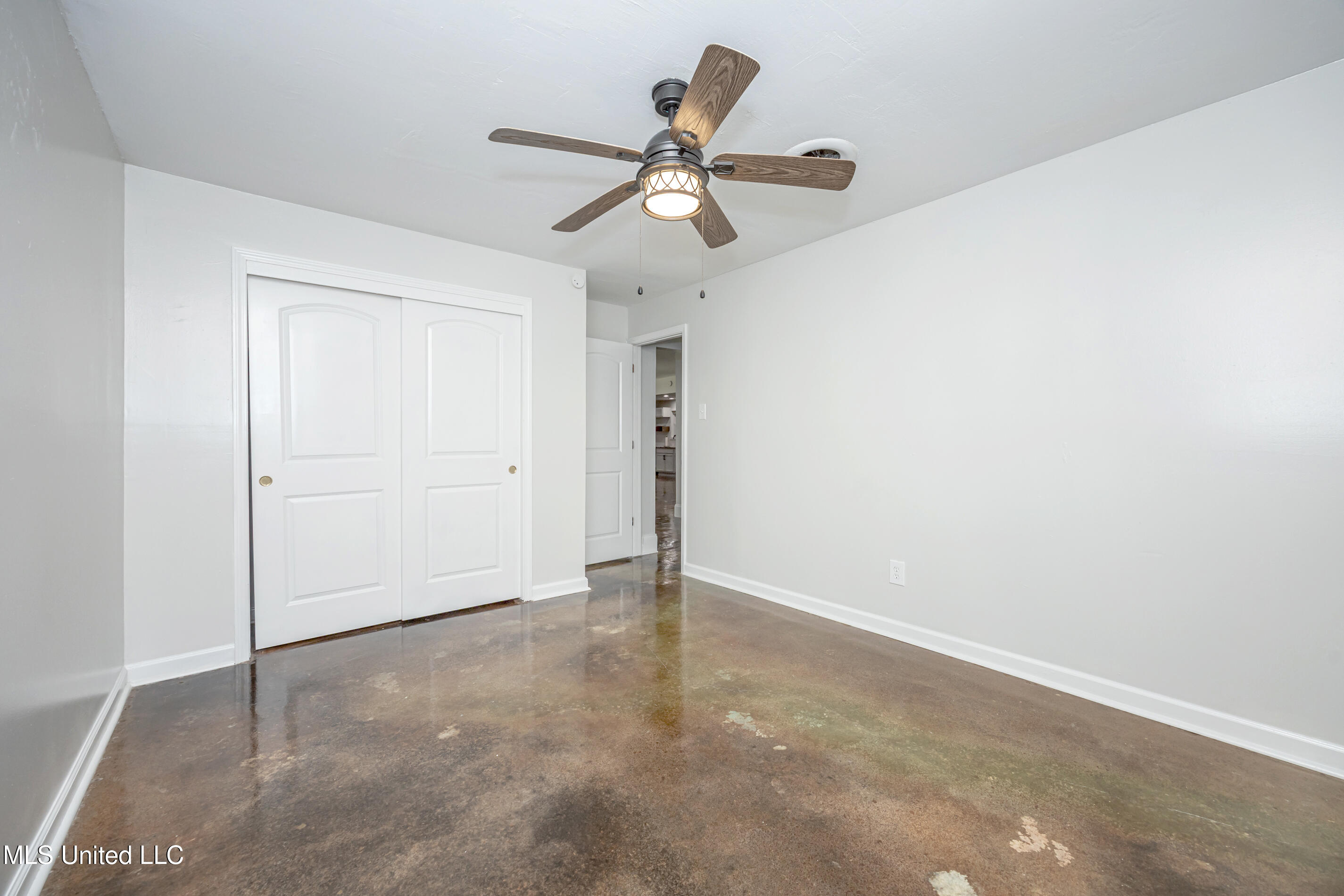 6009 Switzer Cove Property Photo 48