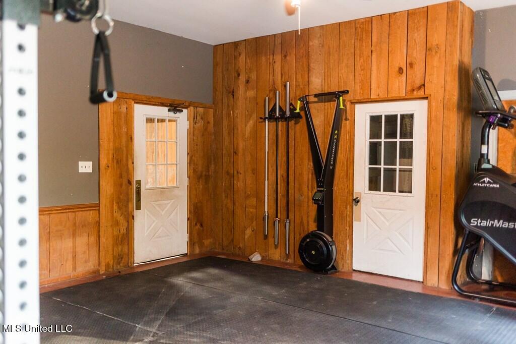 2467 S Highway 43 S Property Photo 8