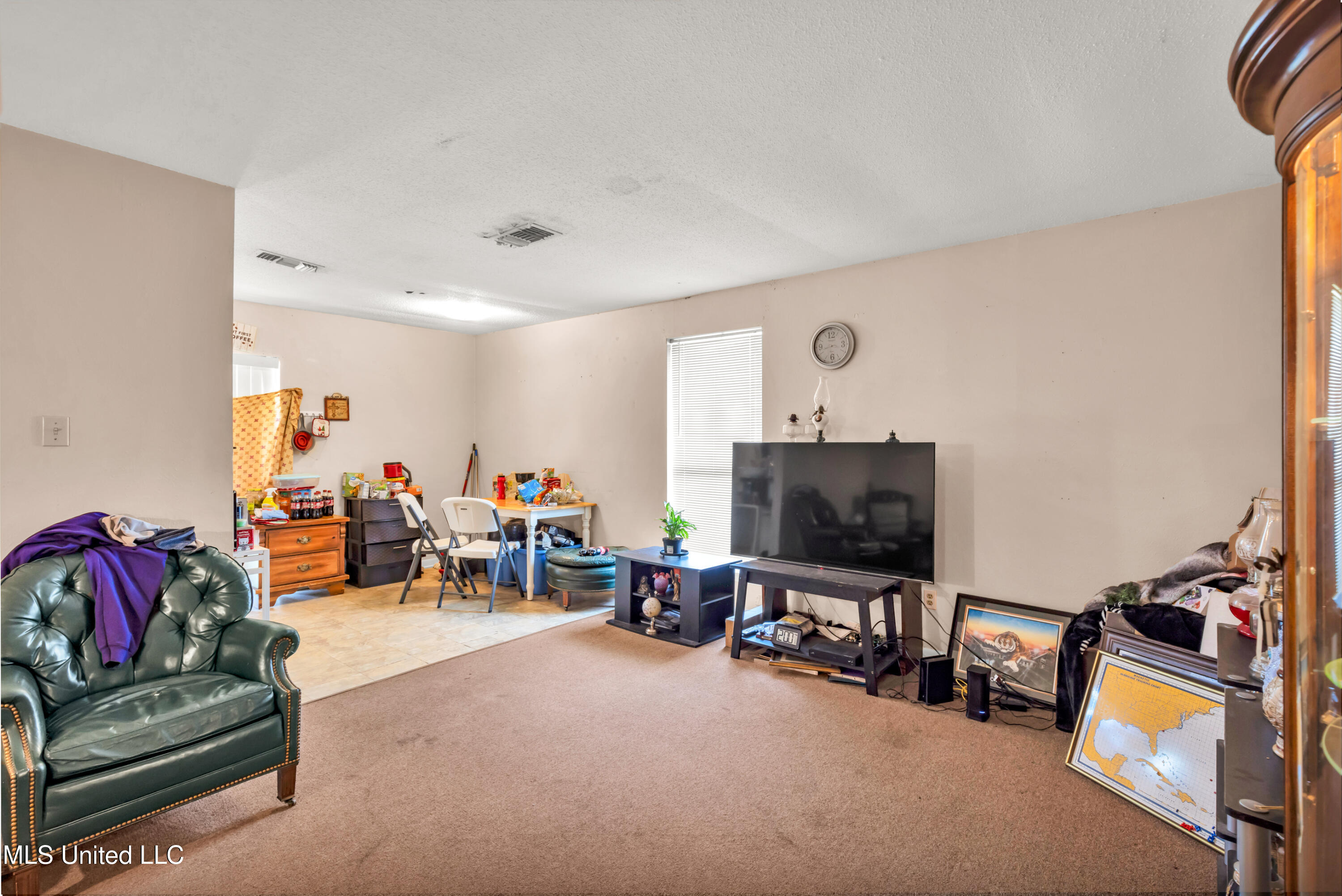 23027 Indian Ridge Road Property Photo 14