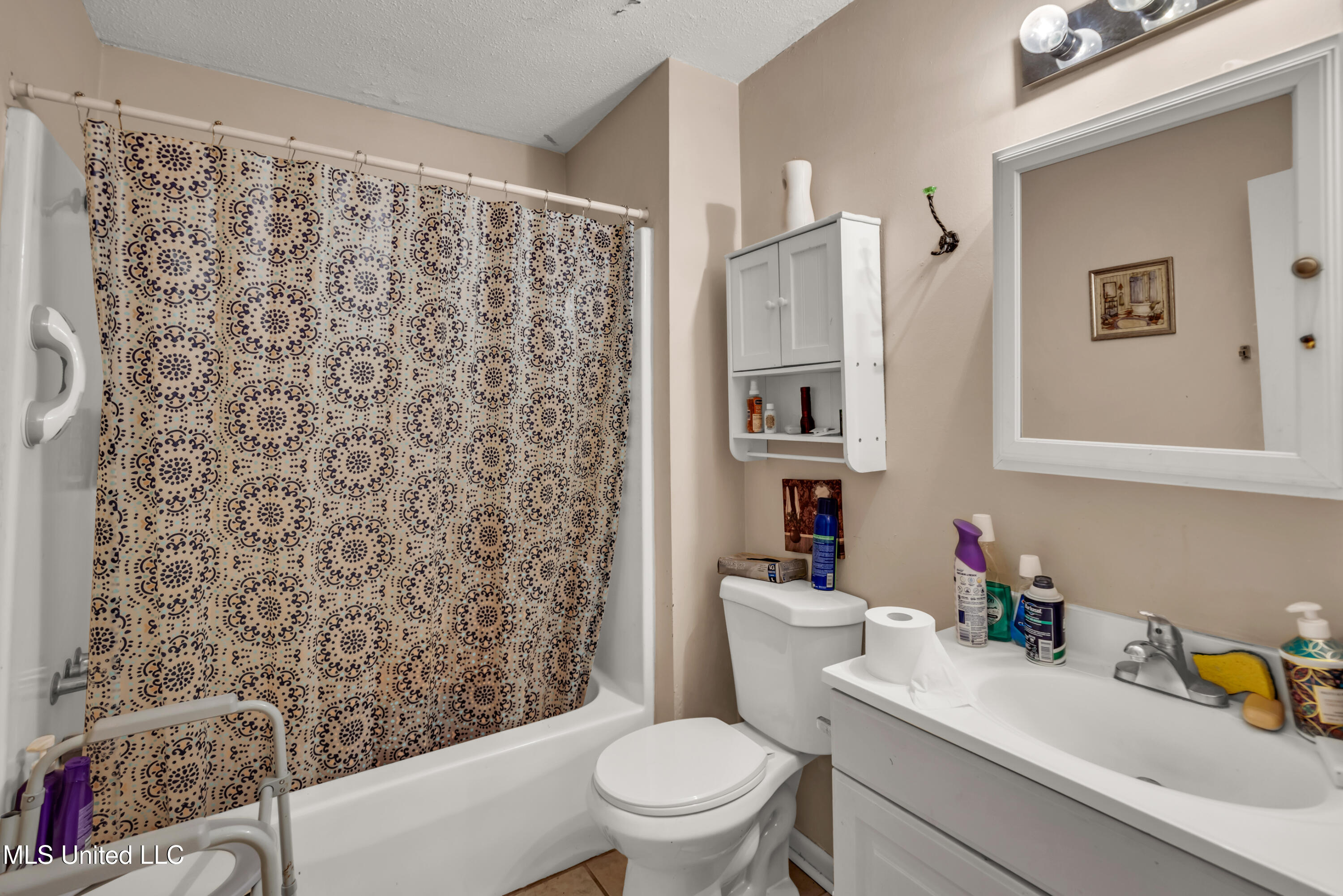 23027 Indian Ridge Road Property Photo 18