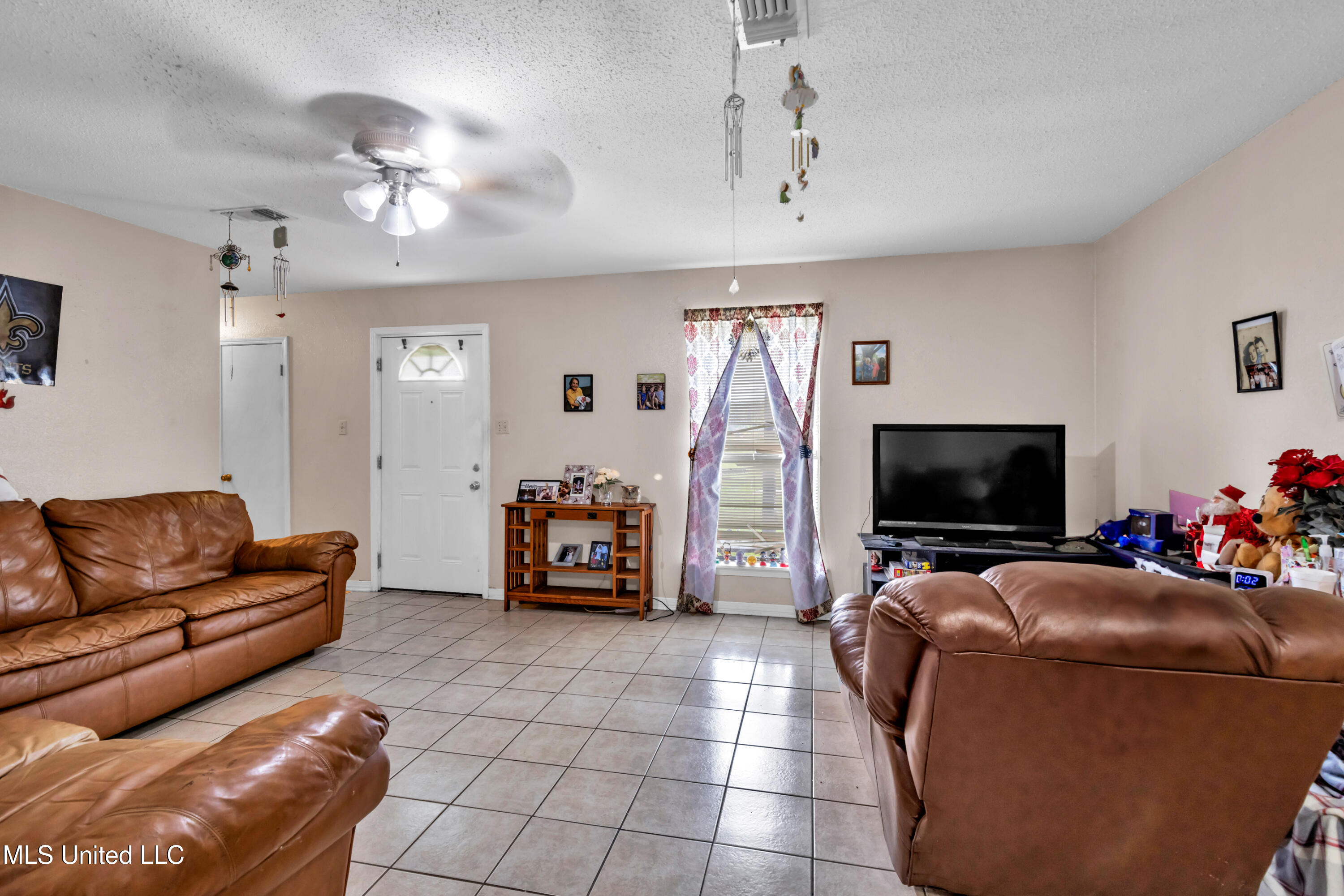 23027 Indian Ridge Road Property Photo 21