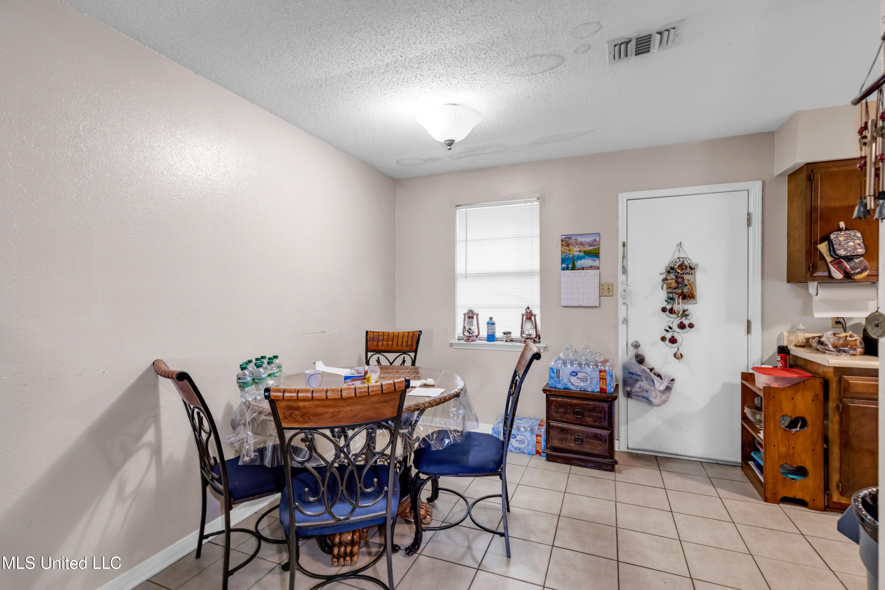 23027 Indian Ridge Road Property Photo 23