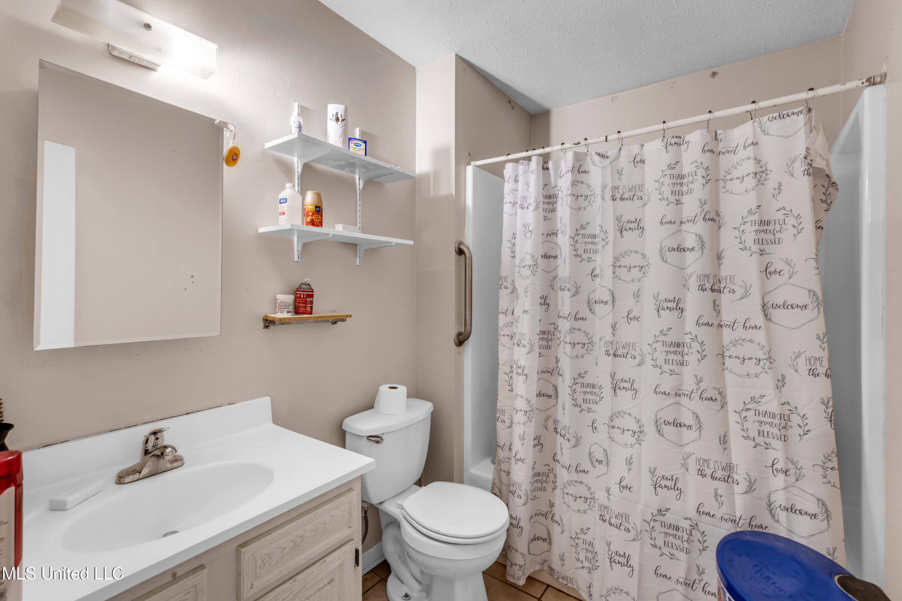 23027 Indian Ridge Road Property Photo 27