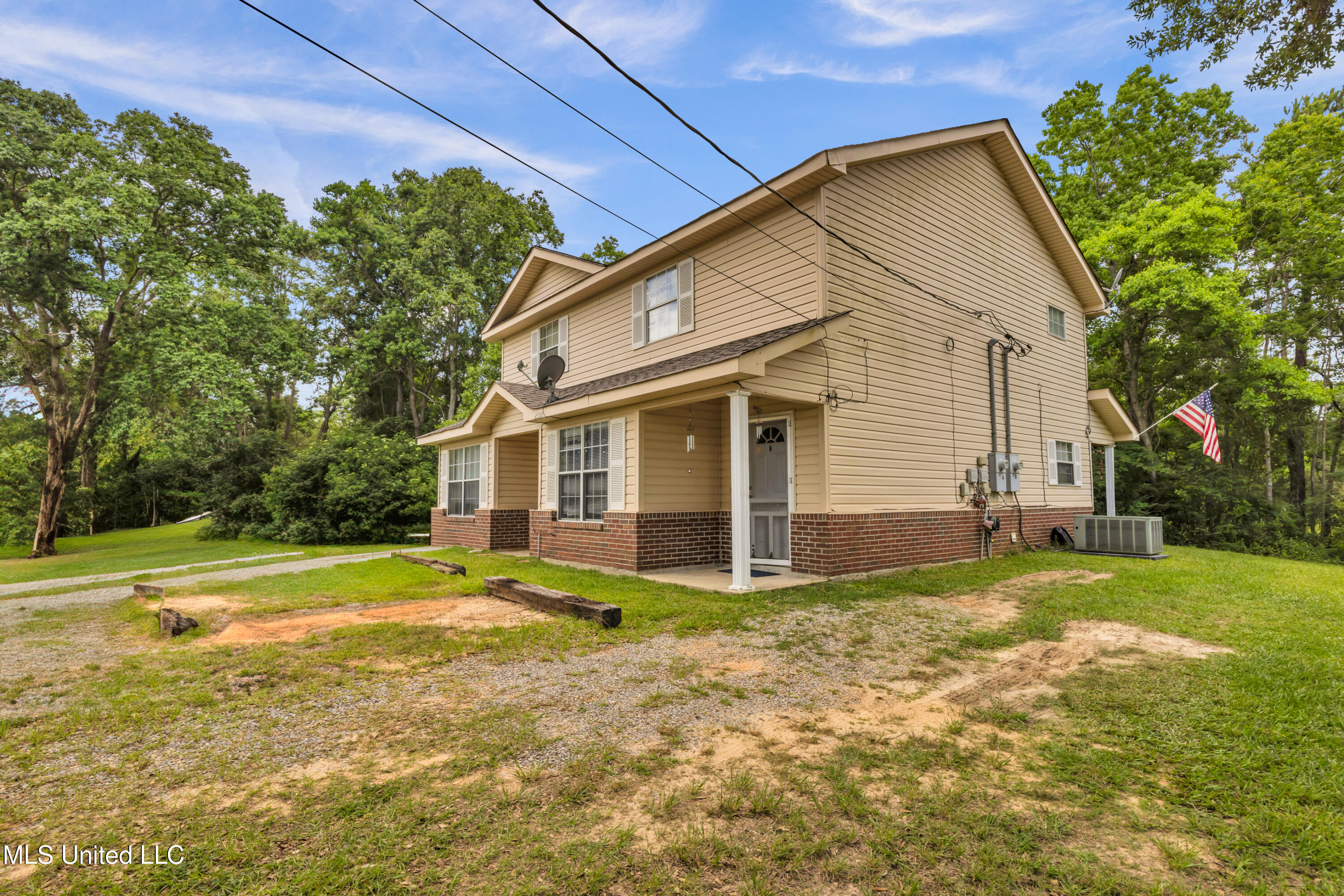 23027 Indian Ridge Road Property Photo 36