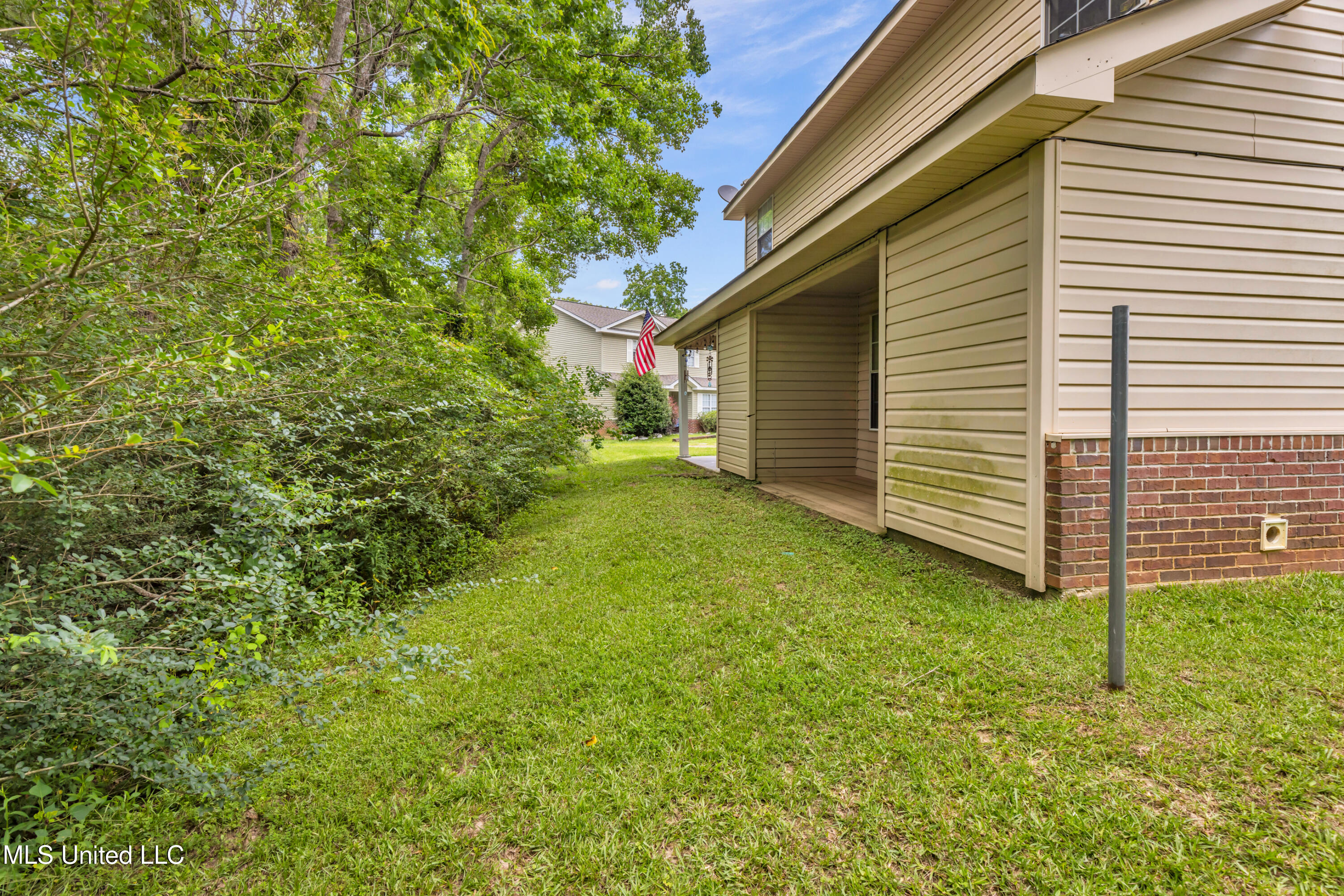 23027 Indian Ridge Road Property Photo 38