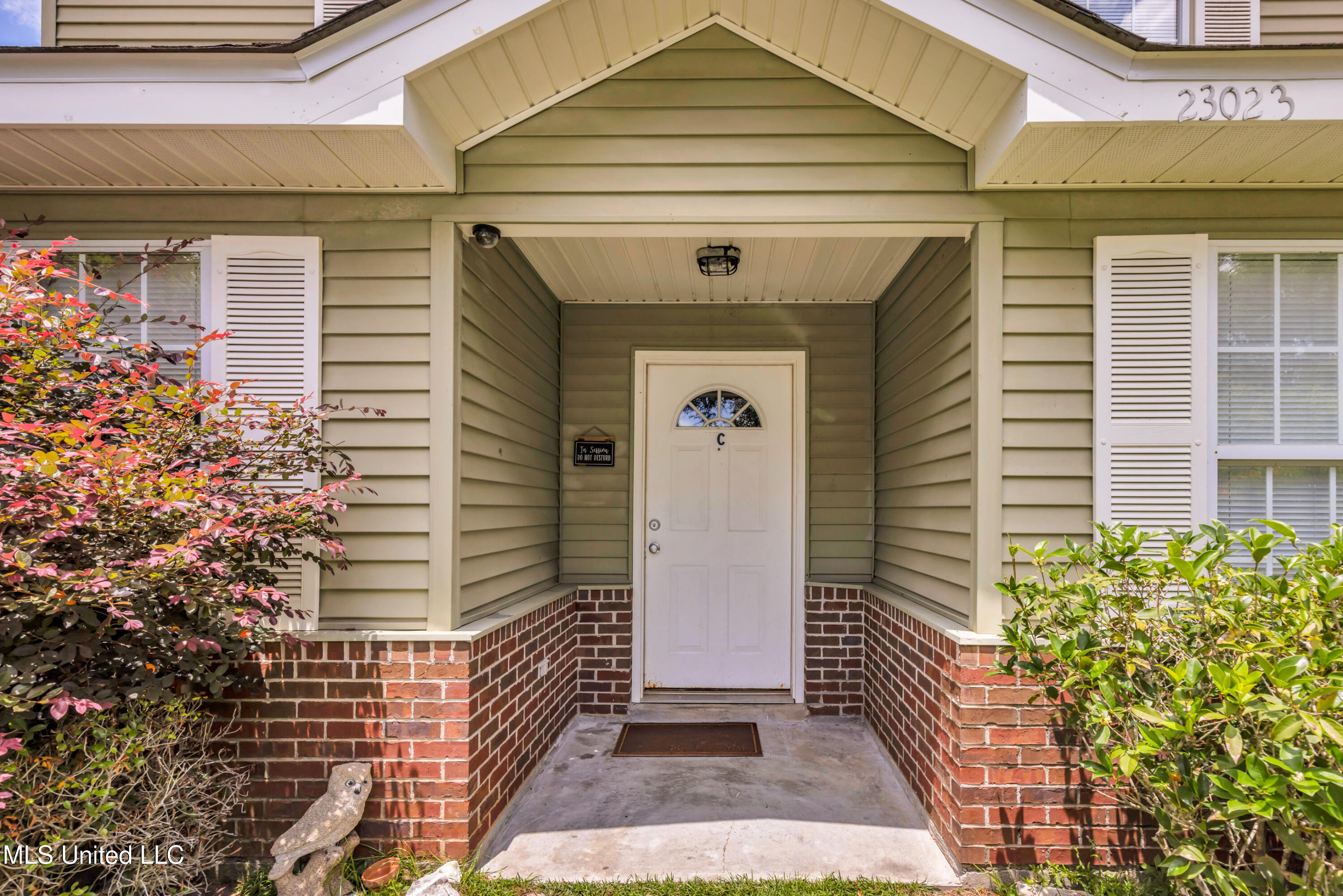 23027 Indian Ridge Road Property Photo 51