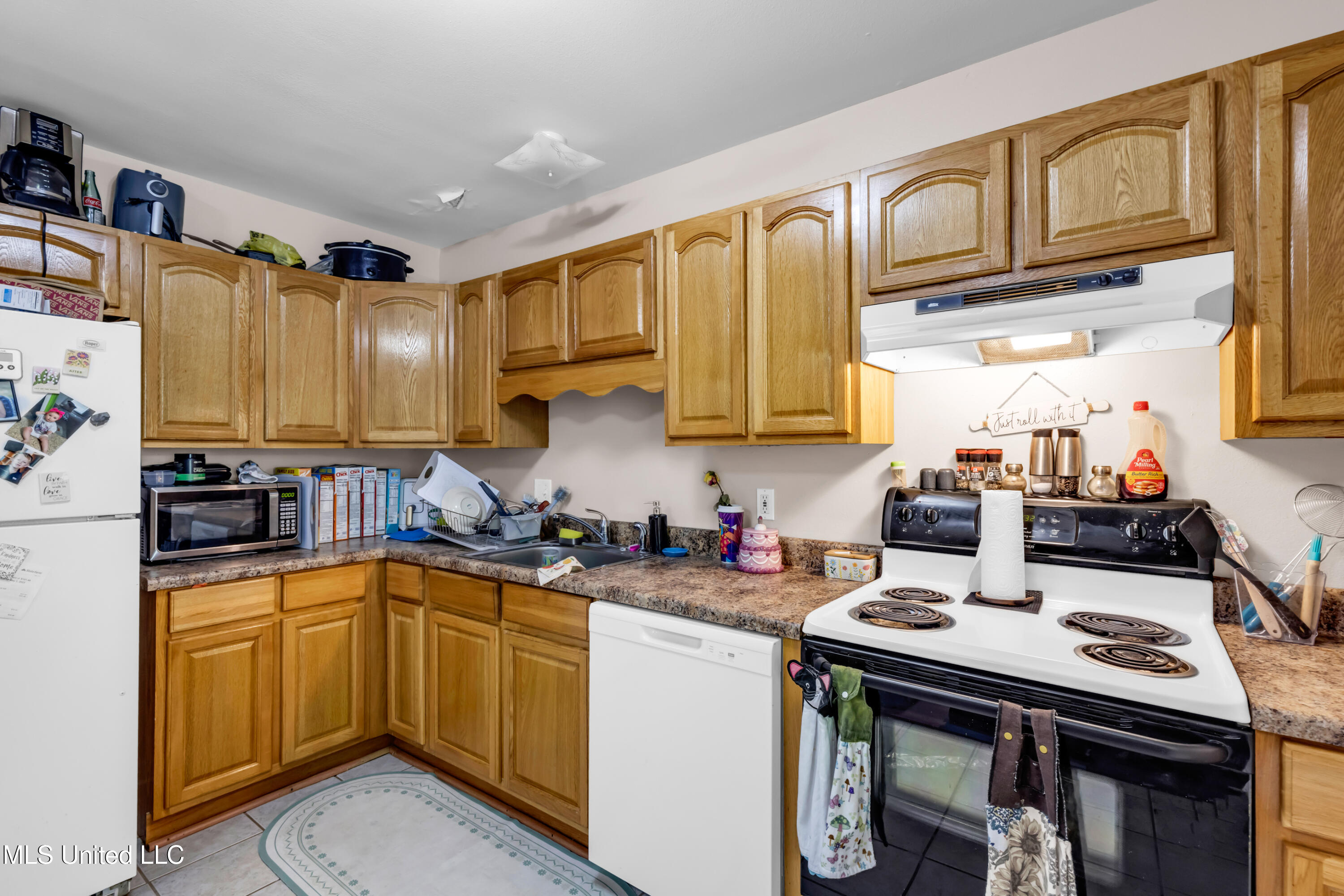 23027 Indian Ridge Road Property Photo 66