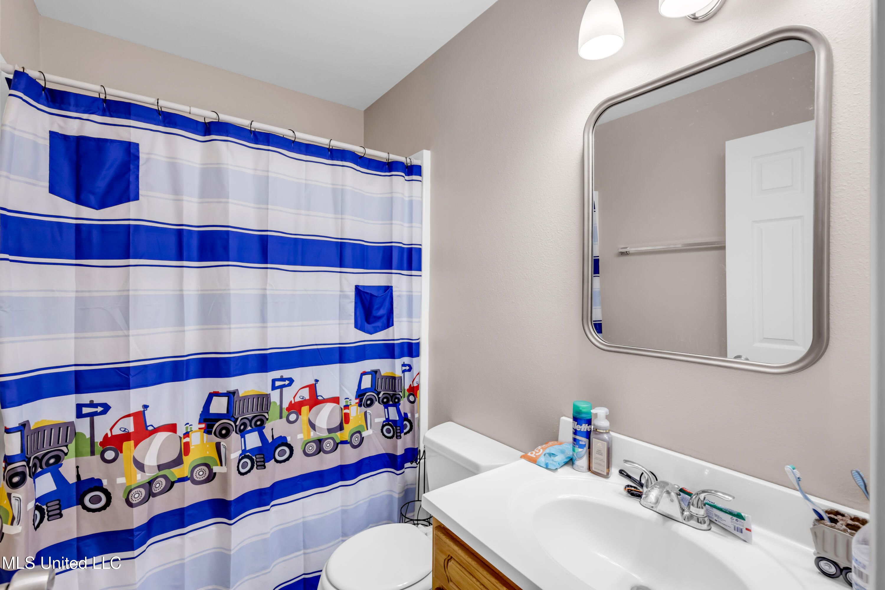 23027 Indian Ridge Road Property Photo 79