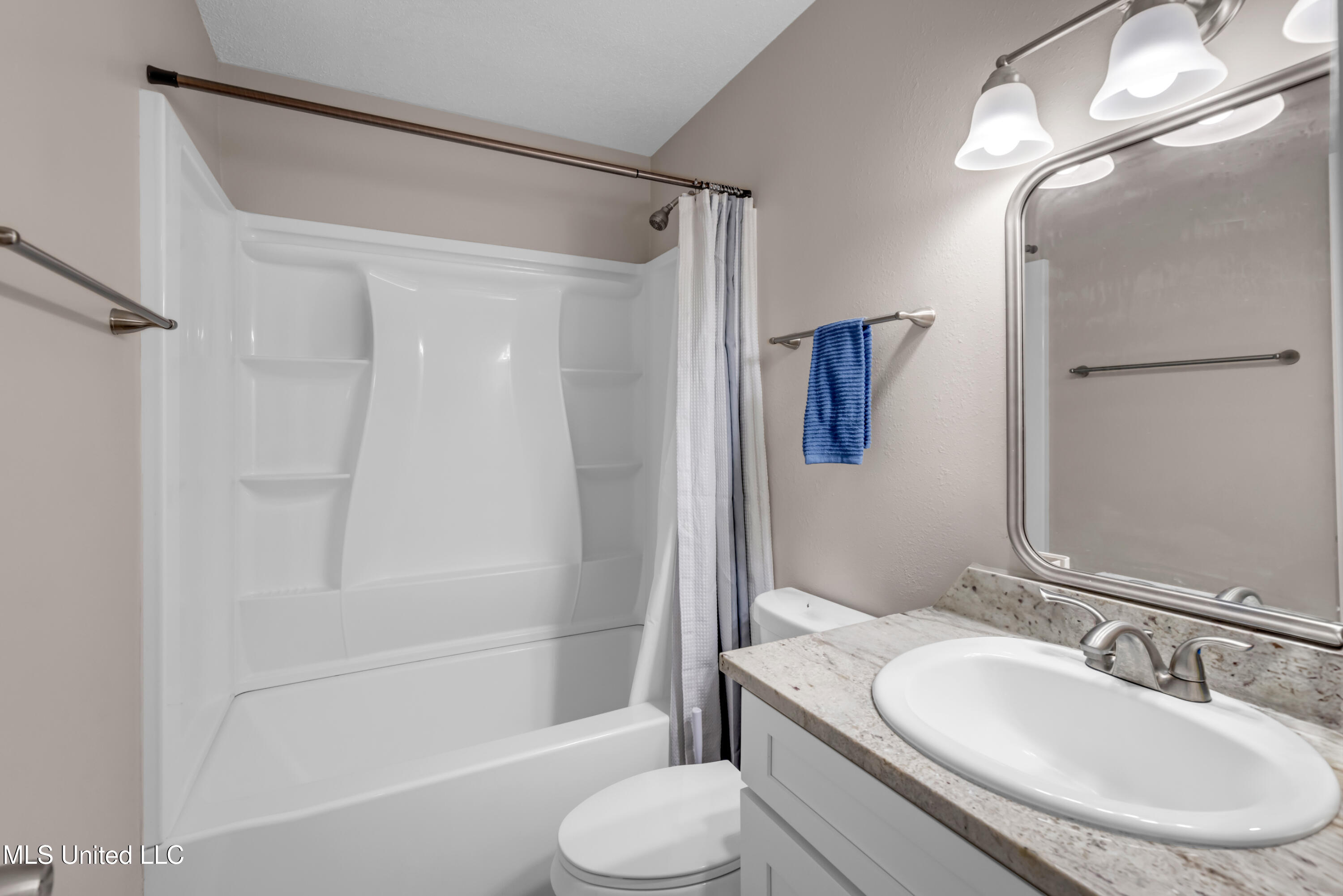 23027 Indian Ridge Road Property Photo 94