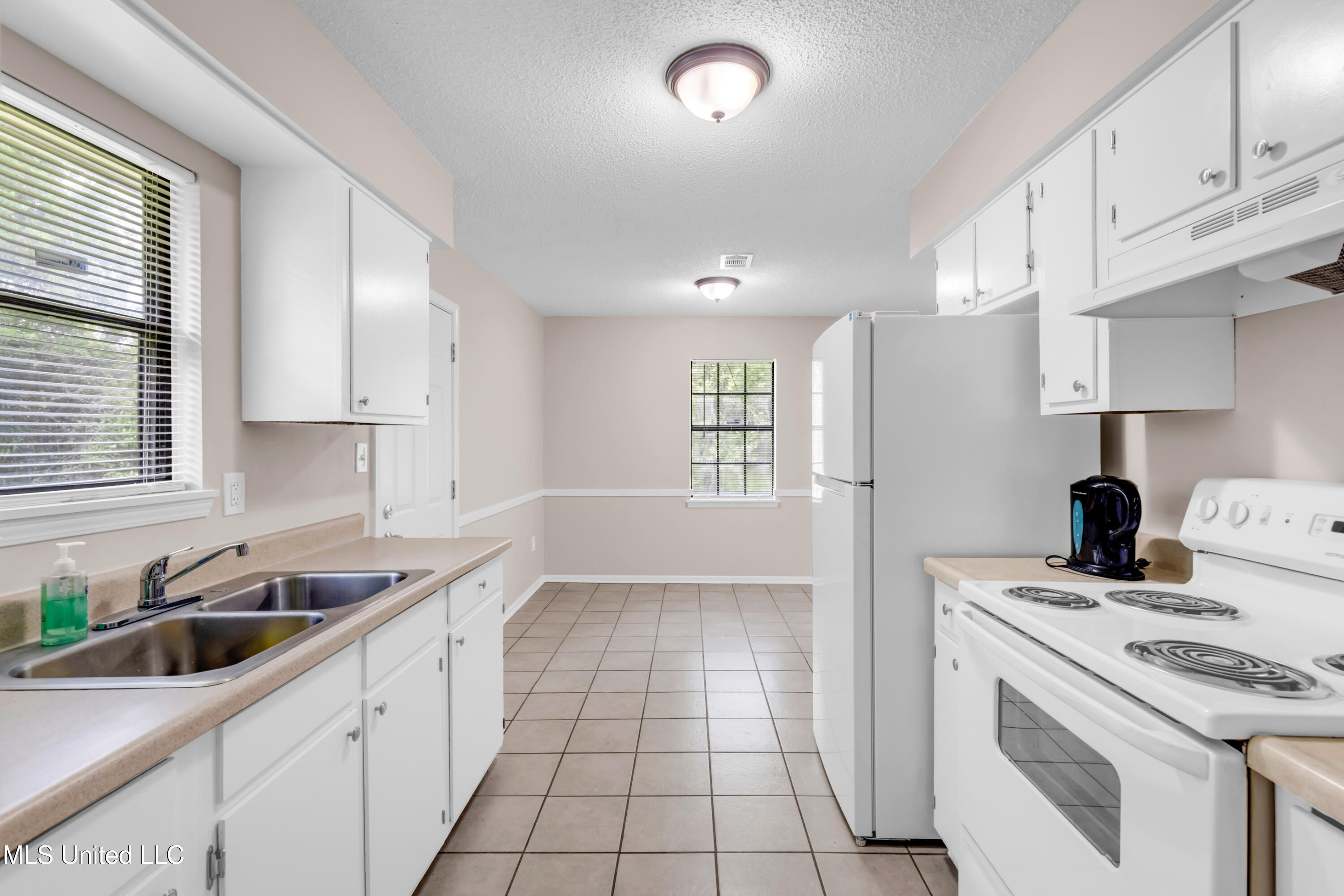 23027 Indian Ridge Road Property Photo 112