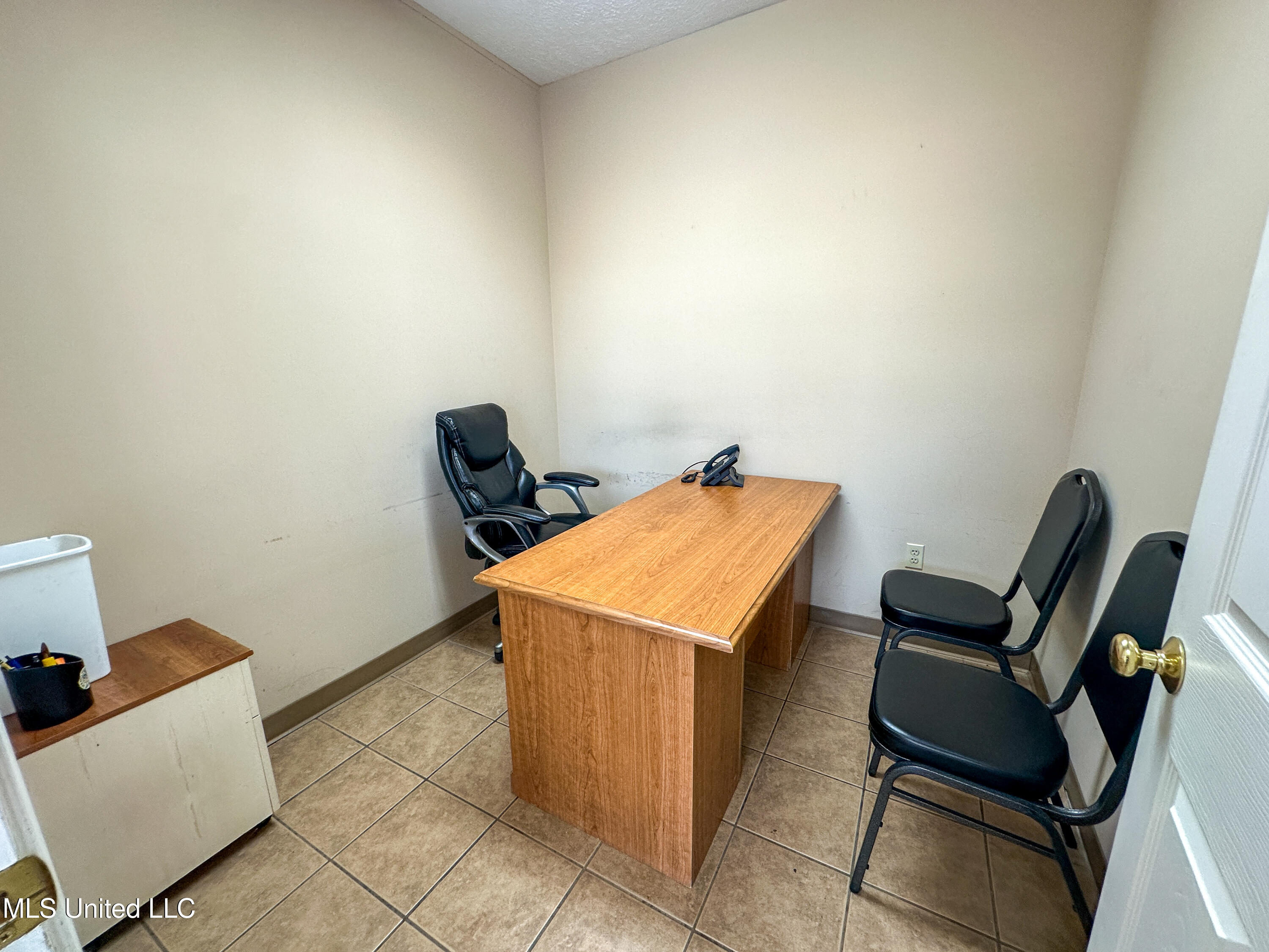 817 Highway 35 Property Photo 18