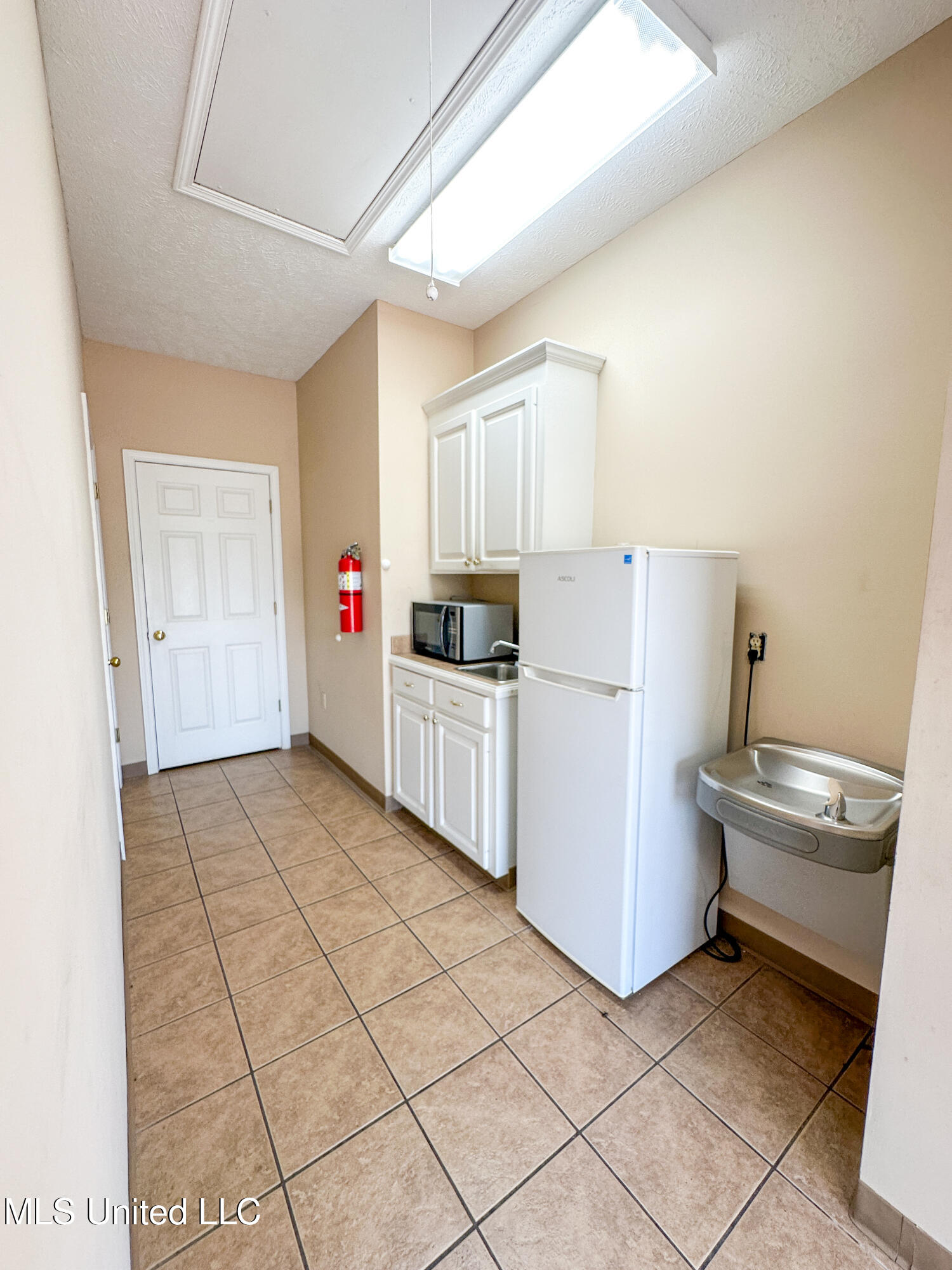 817 Highway 35 Property Photo 20