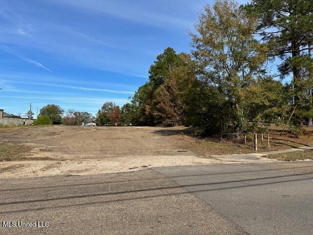 Nhn W North Street Property Photo 3