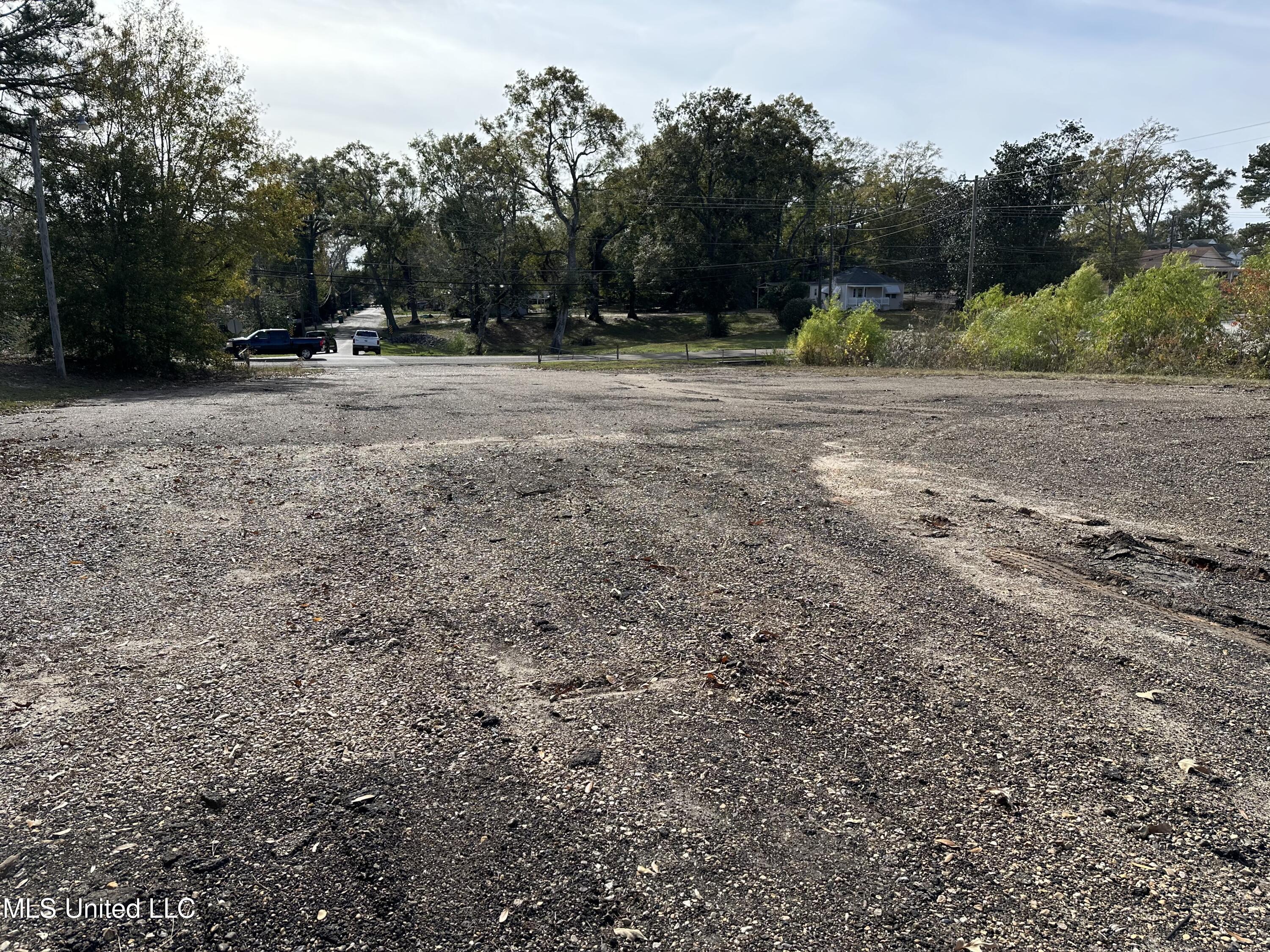 Nhn W North Street Property Photo 4