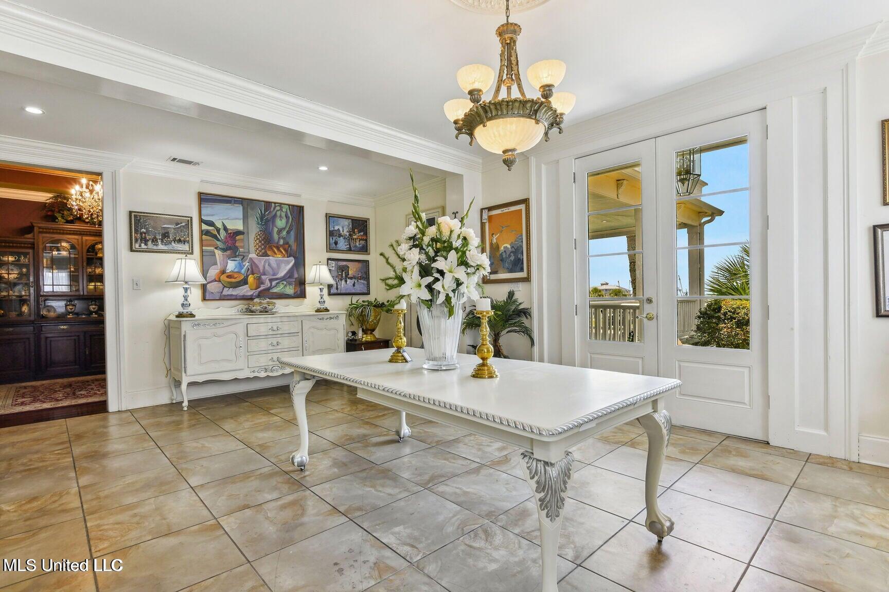 120 W Scenic Drive Property Photo 16