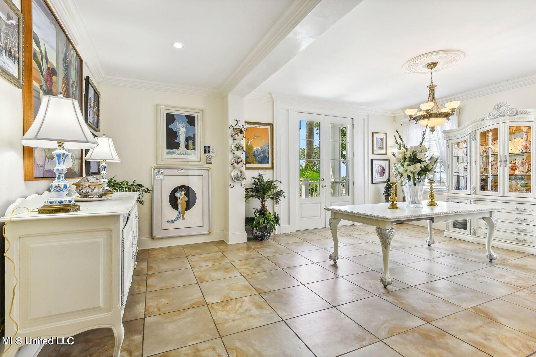 120 W Scenic Drive Property Photo 17