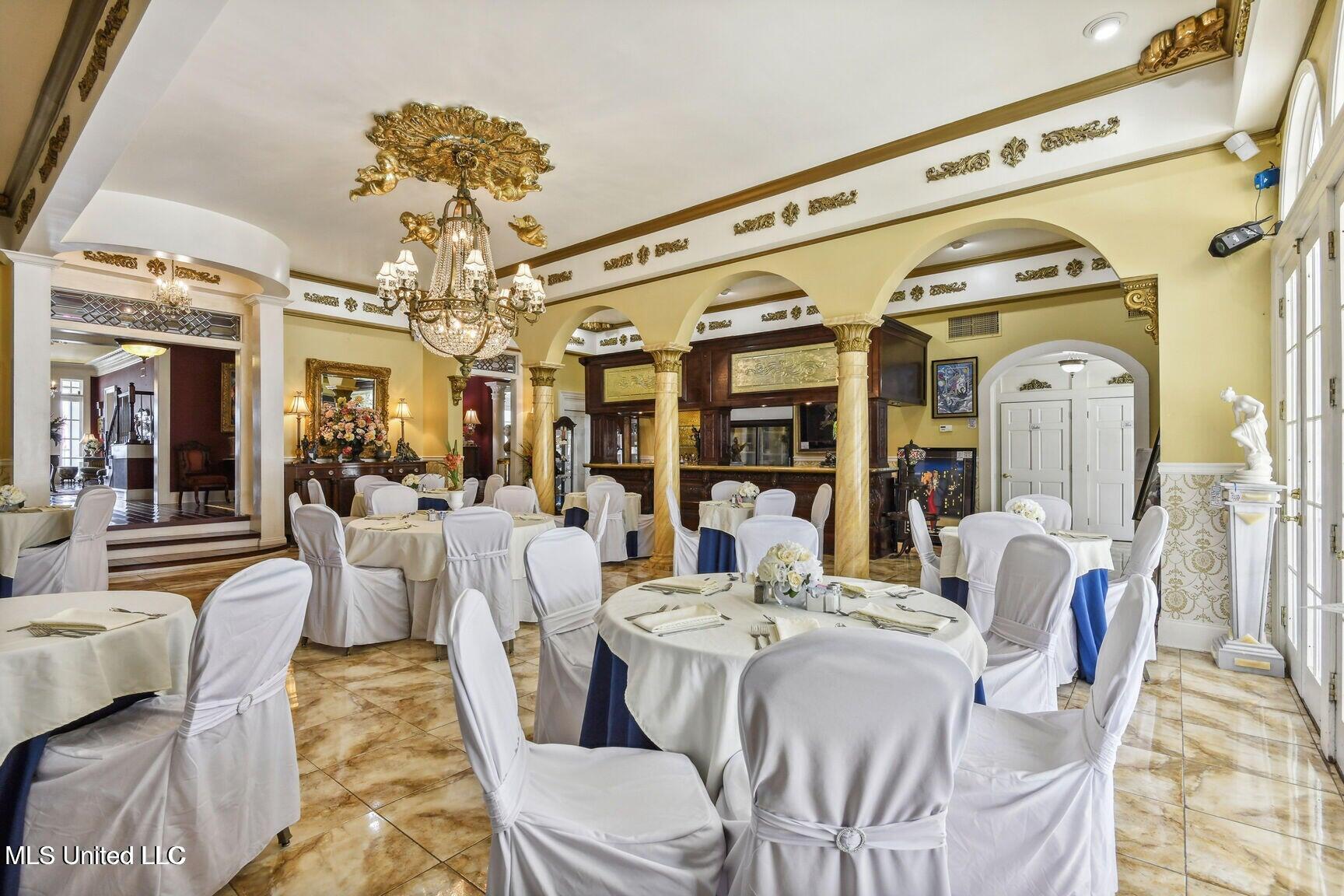 120 W Scenic Drive Property Photo 32