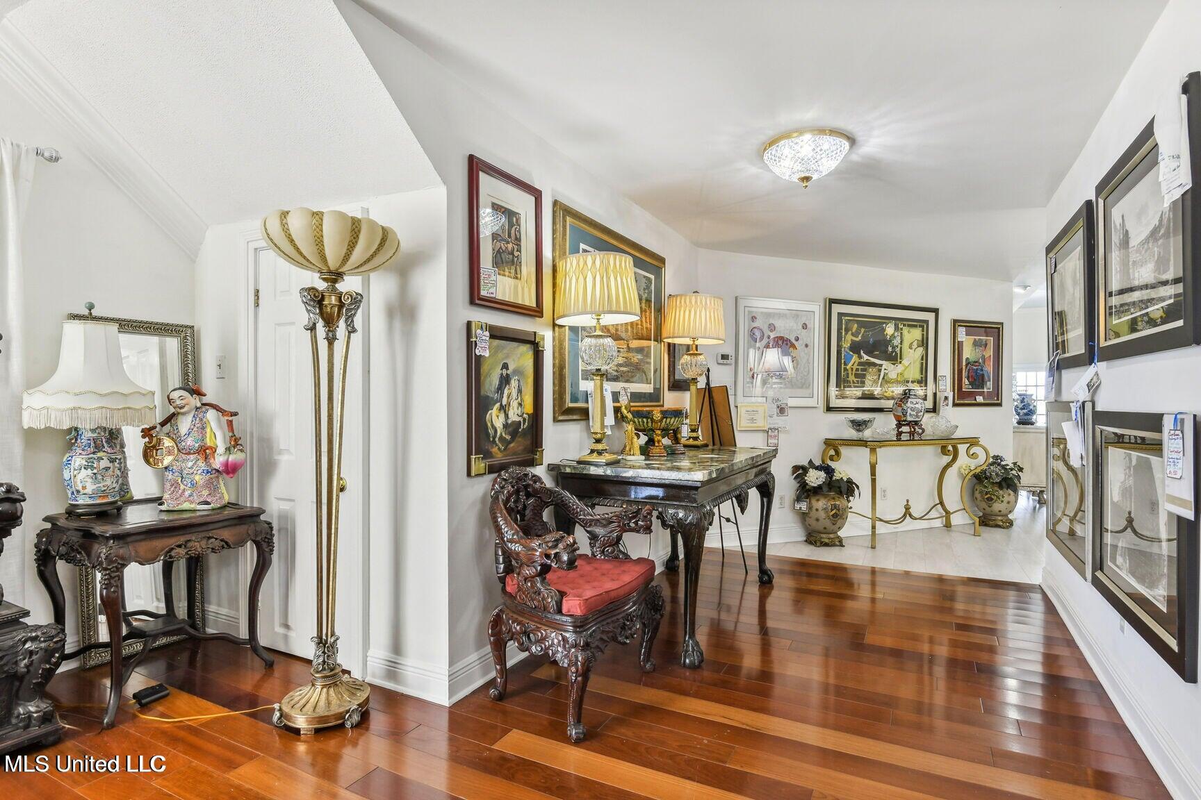 120 W Scenic Drive Property Photo 59