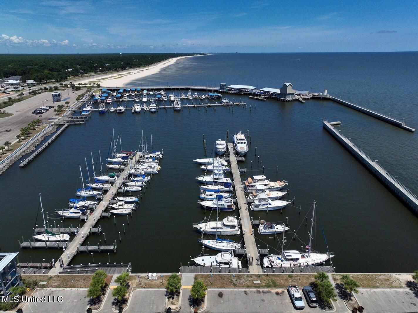 120 W Scenic Drive Property Photo 76