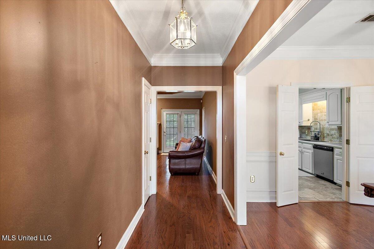 5980 Baxter Drive Property Photo 3