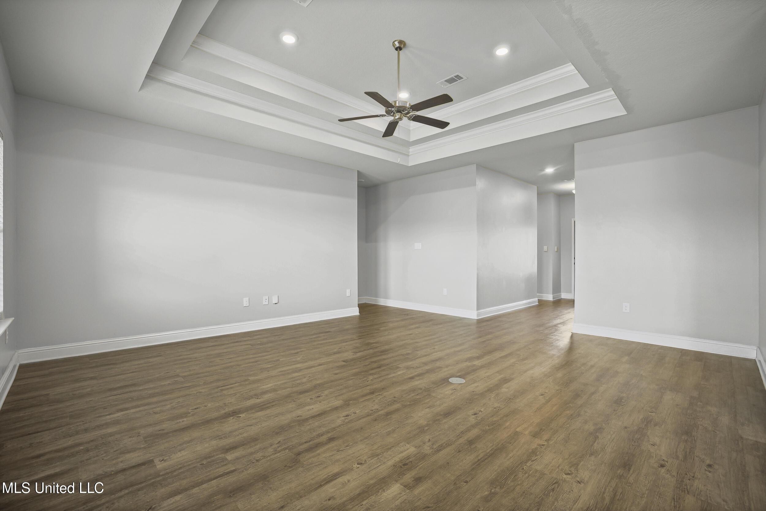 15224 Windmill Ridge Parkway Property Photo 7