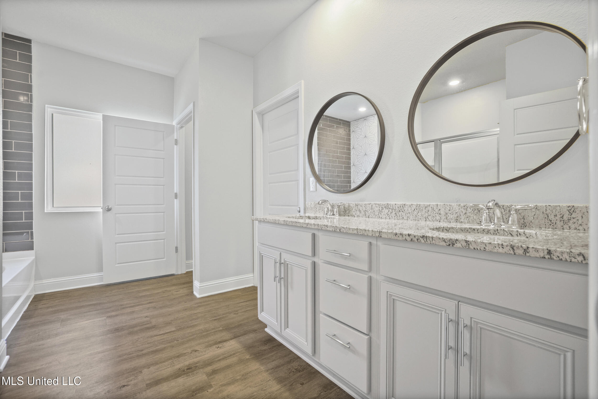 15224 Windmill Ridge Parkway Property Photo 23