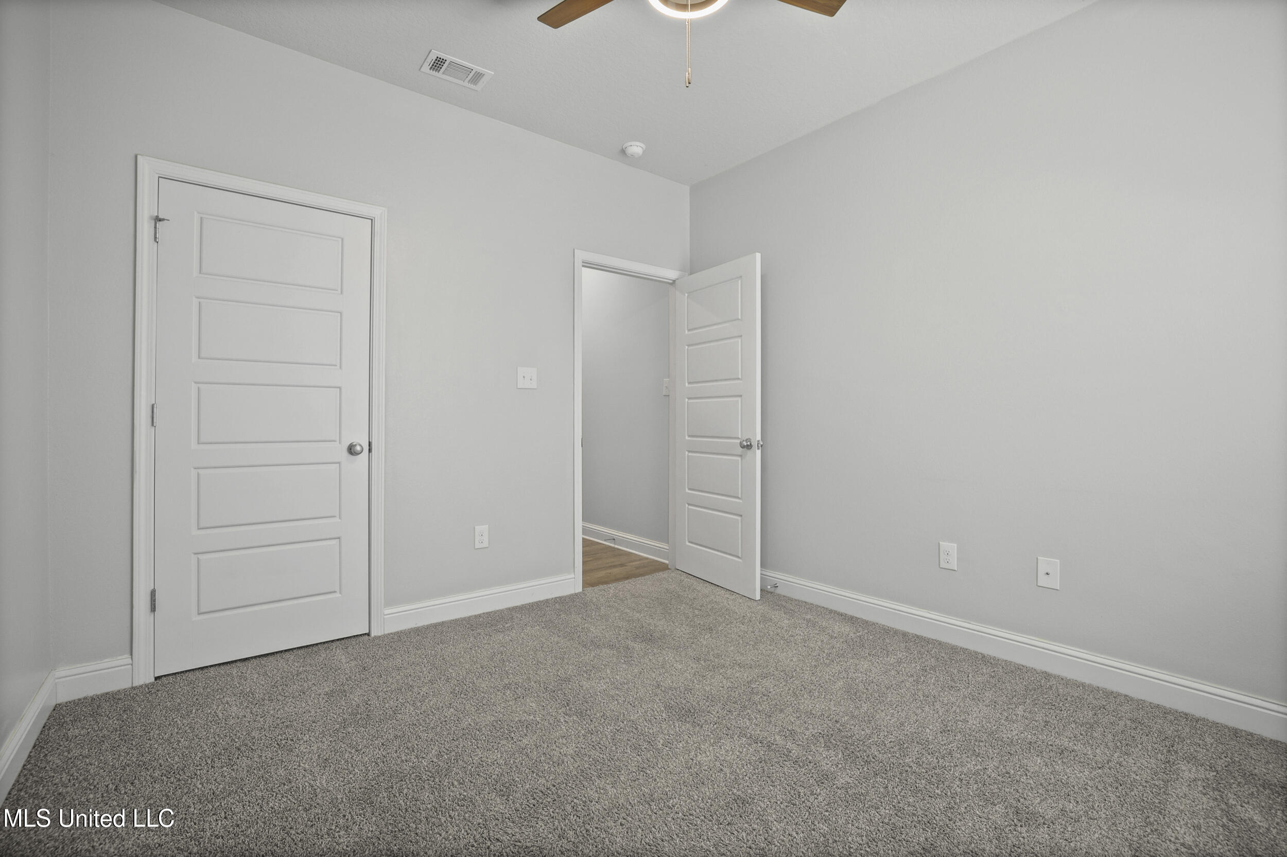 15224 Windmill Ridge Parkway Property Photo 29