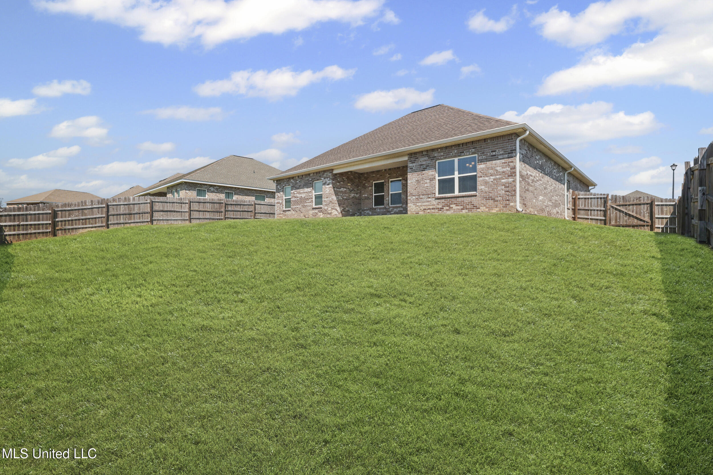 15224 Windmill Ridge Parkway Property Photo 40