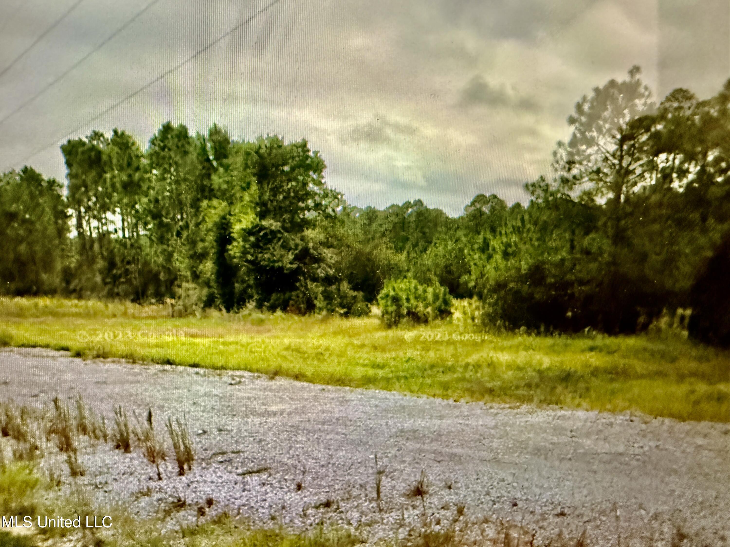 Bayou Cumbest Road Property Photo 6