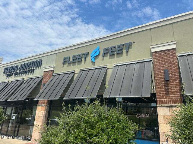 153 Ridge Way Property Photo 1