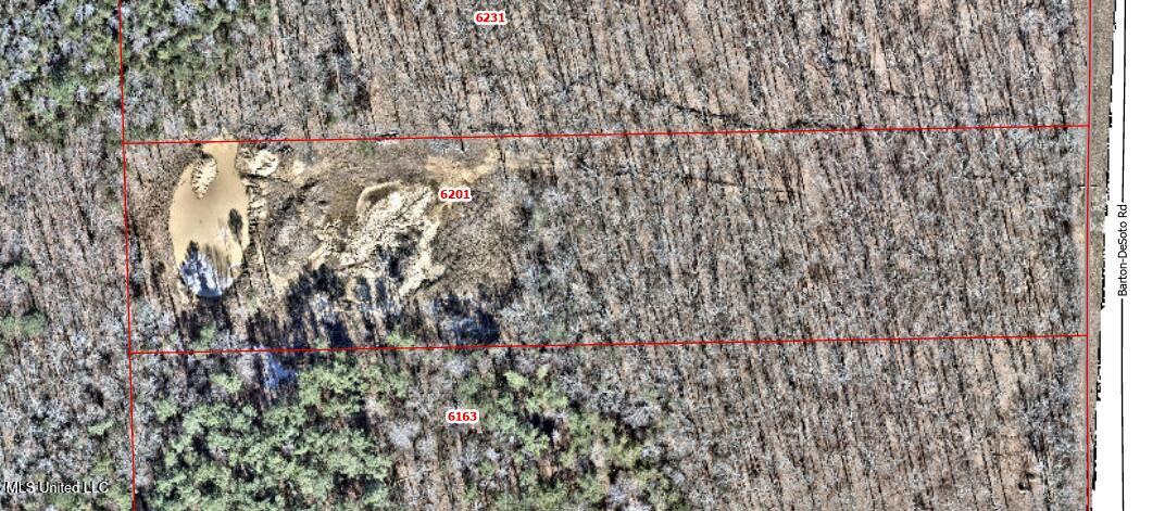 6201 Barton Desoto Road Property Photo 1