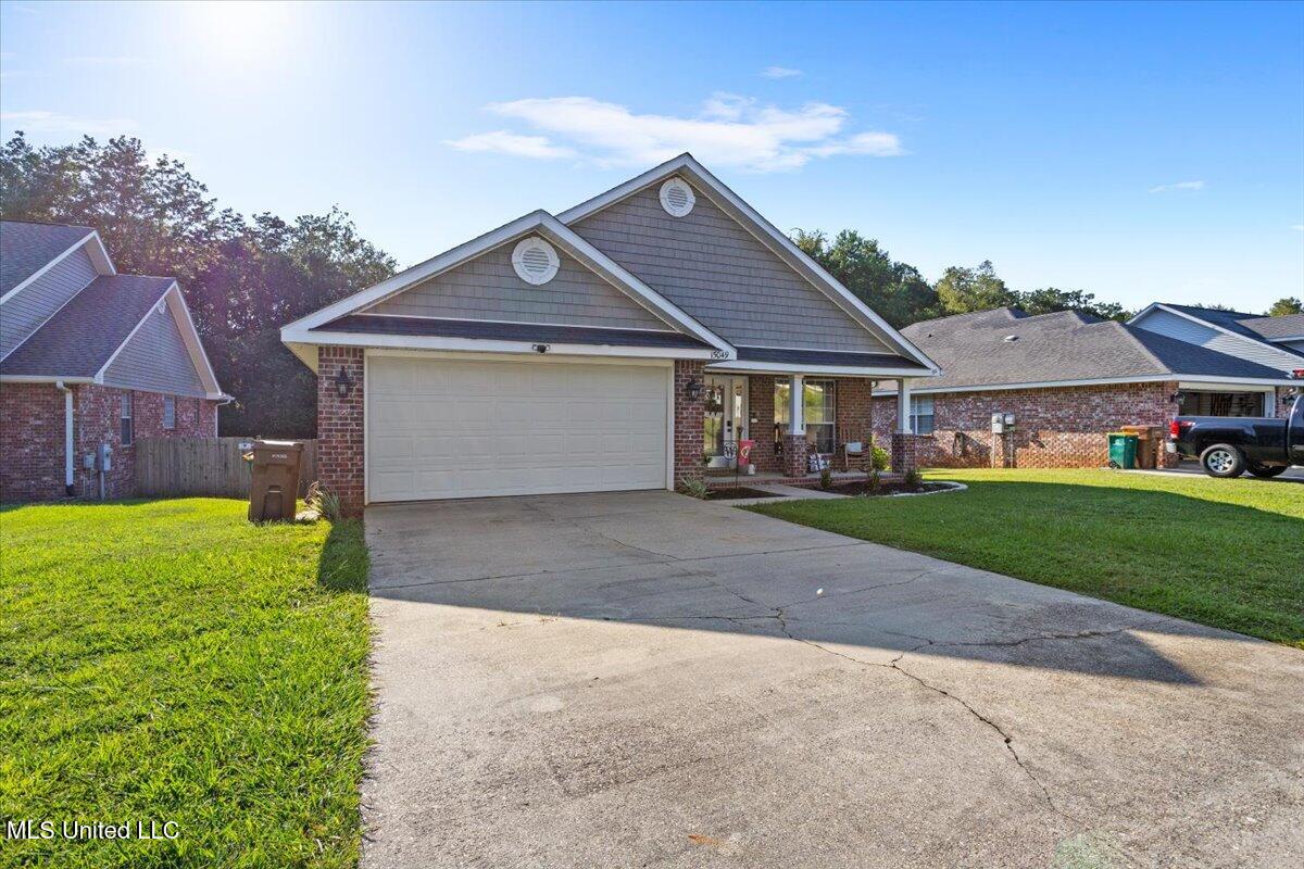 15049 Cedar Springs Drive Property Photo 2