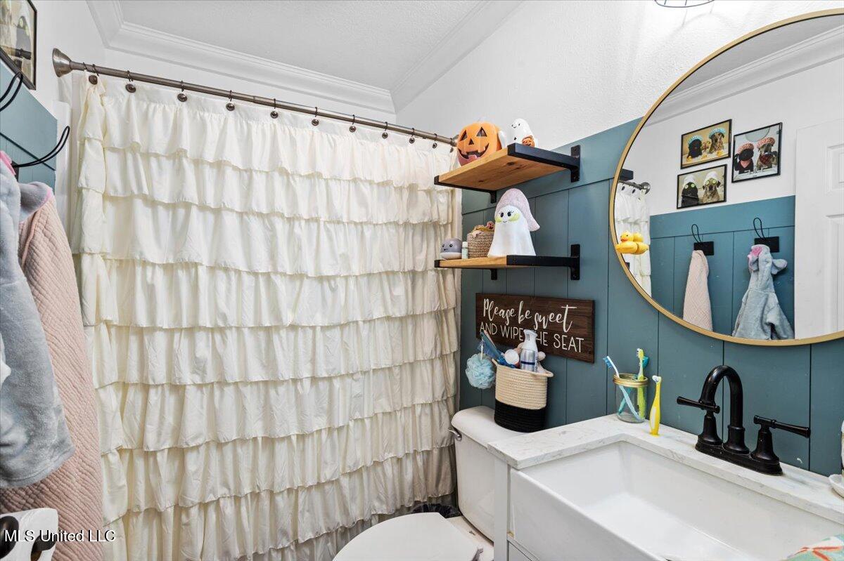 15049 Cedar Springs Drive Property Photo 13