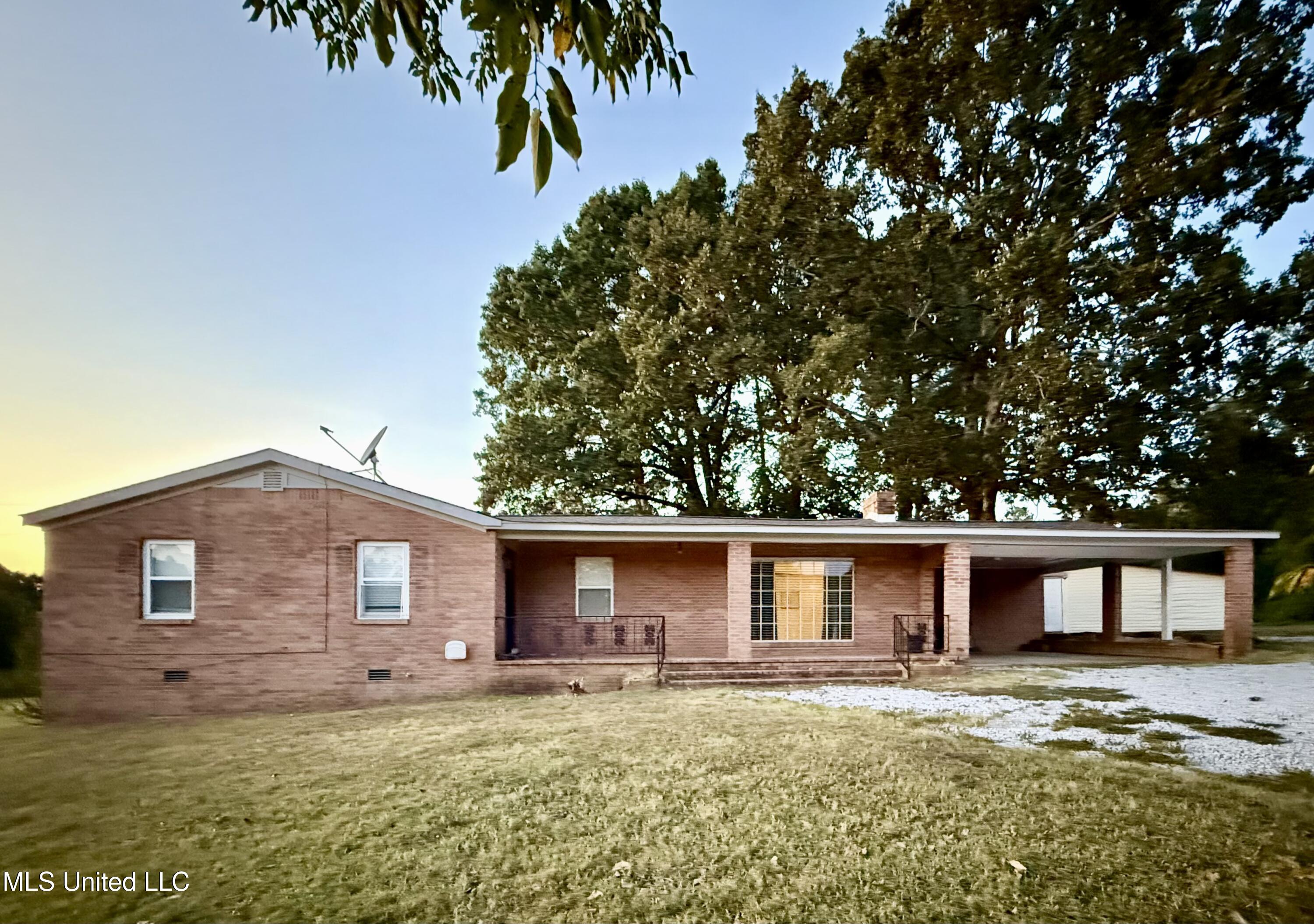 3767 E 4 Highway Property Photo 1