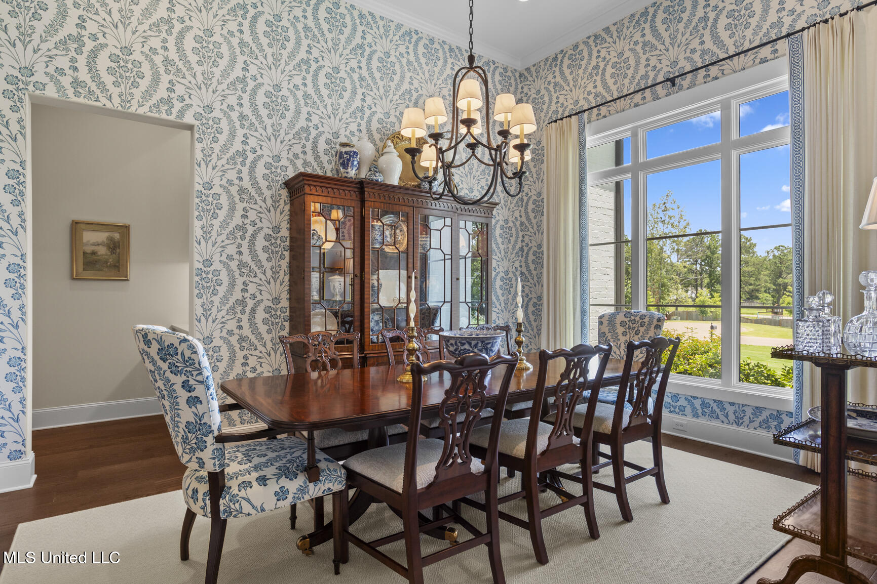 502 Cypress Cove Property Photo 4