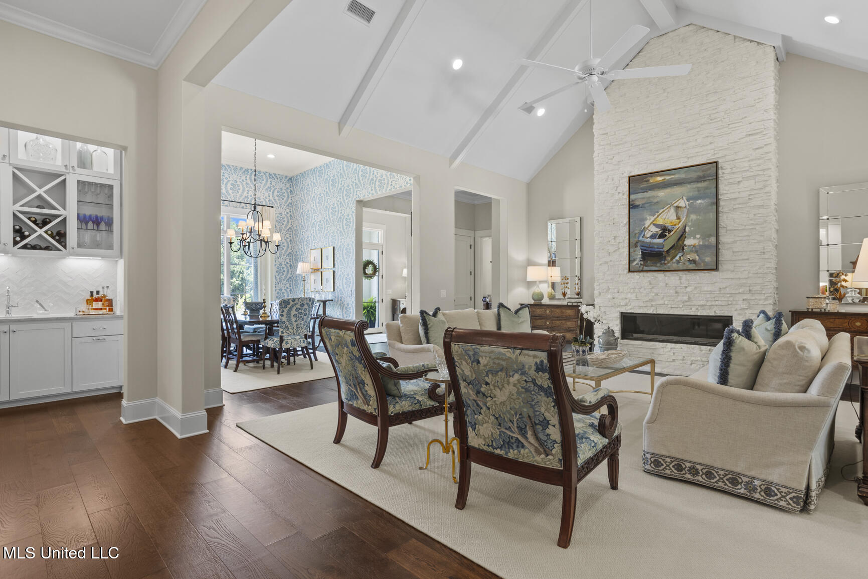 502 Cypress Cove Property Photo 7