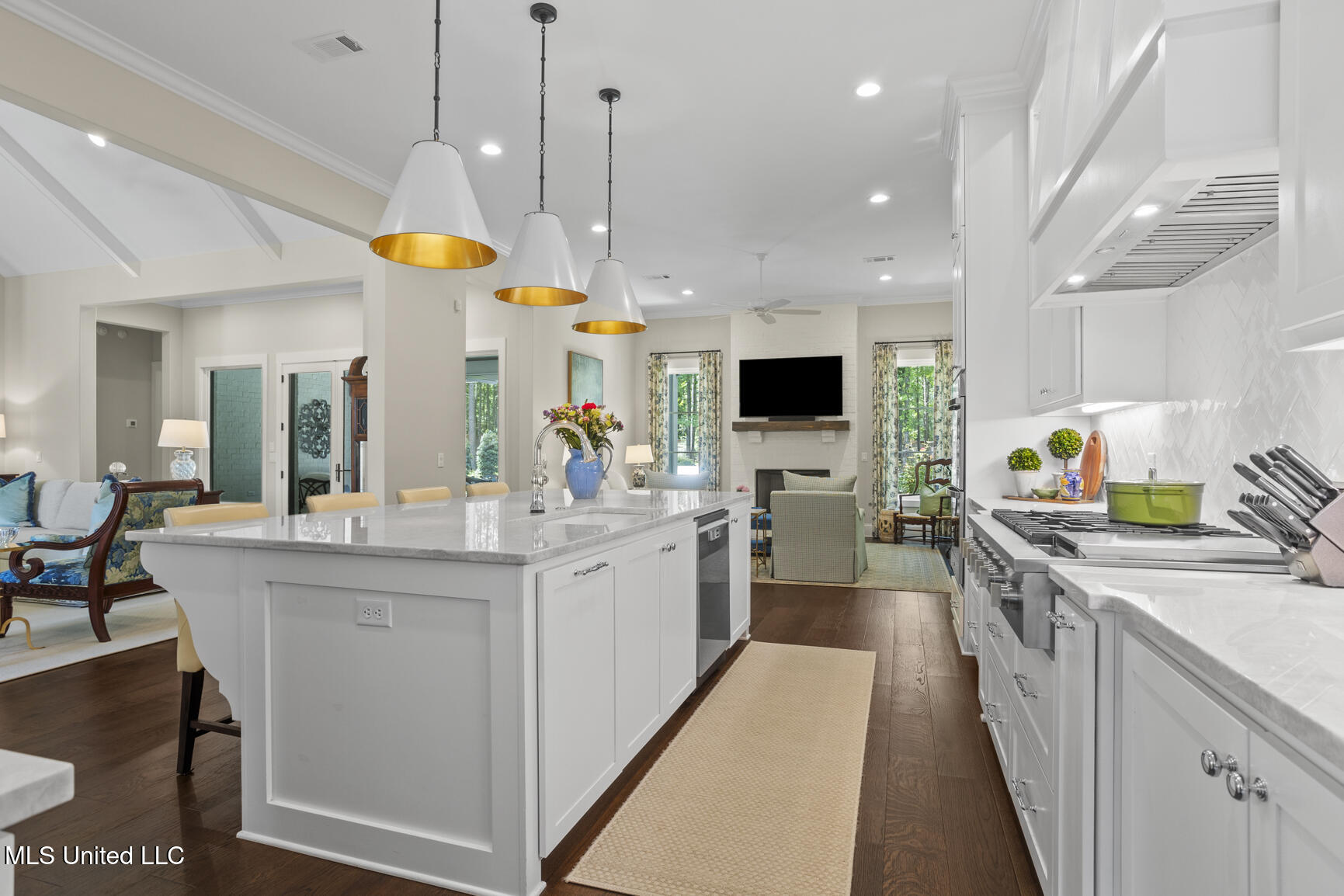 502 Cypress Cove Property Photo 11