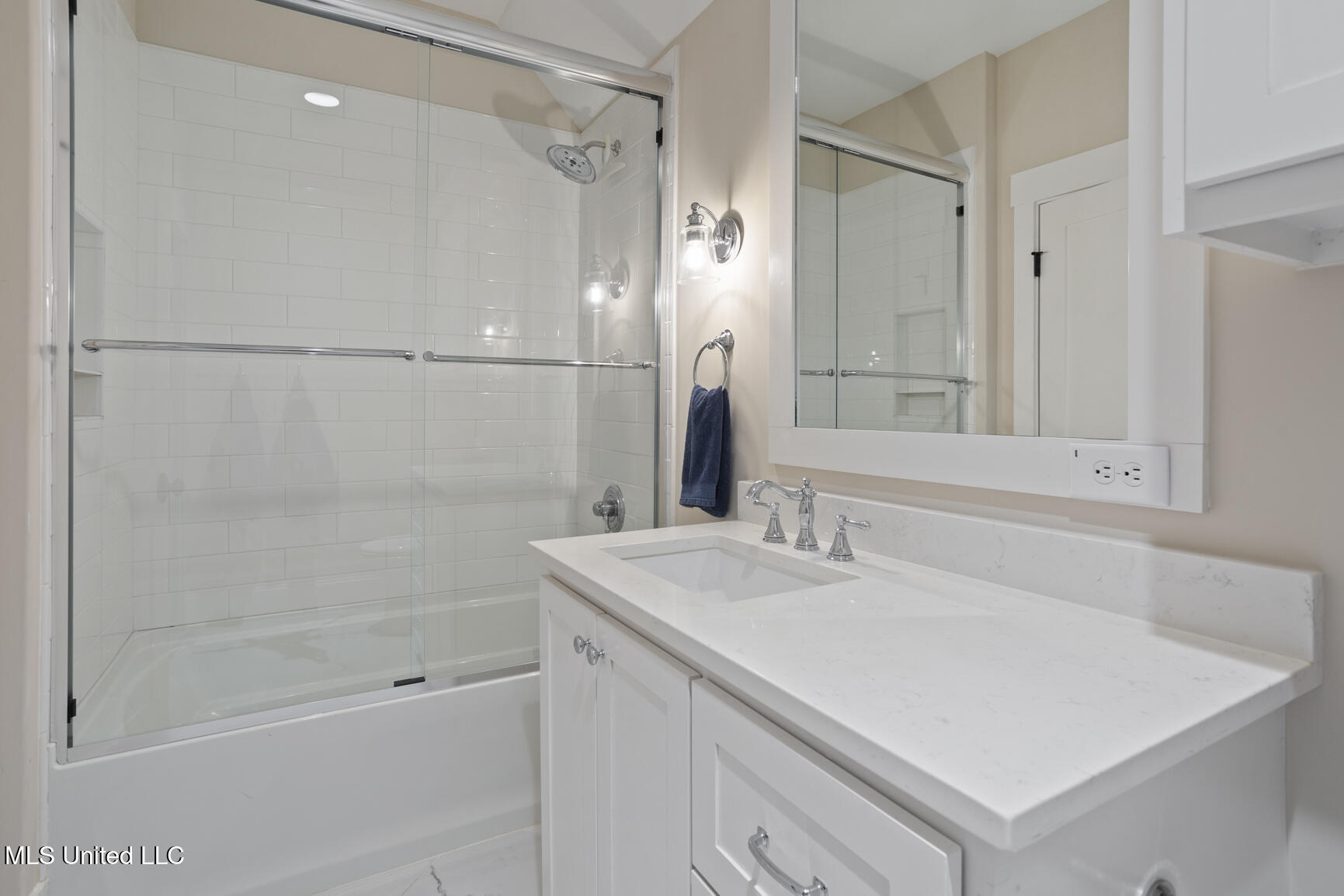 502 Cypress Cove Property Photo 26