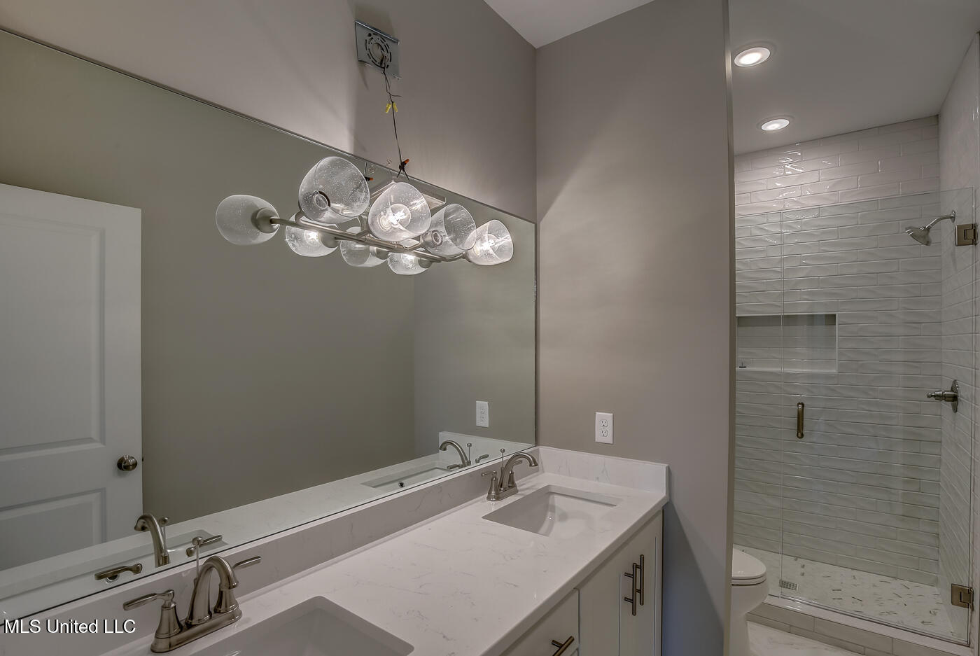 1634 Tributary Drive Property Photo 6