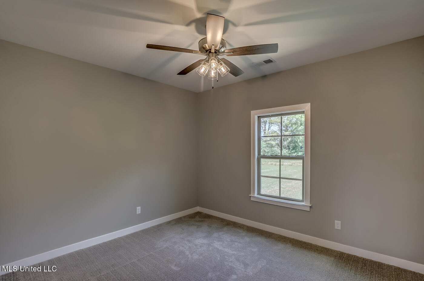 1634 Tributary Drive Property Photo 8