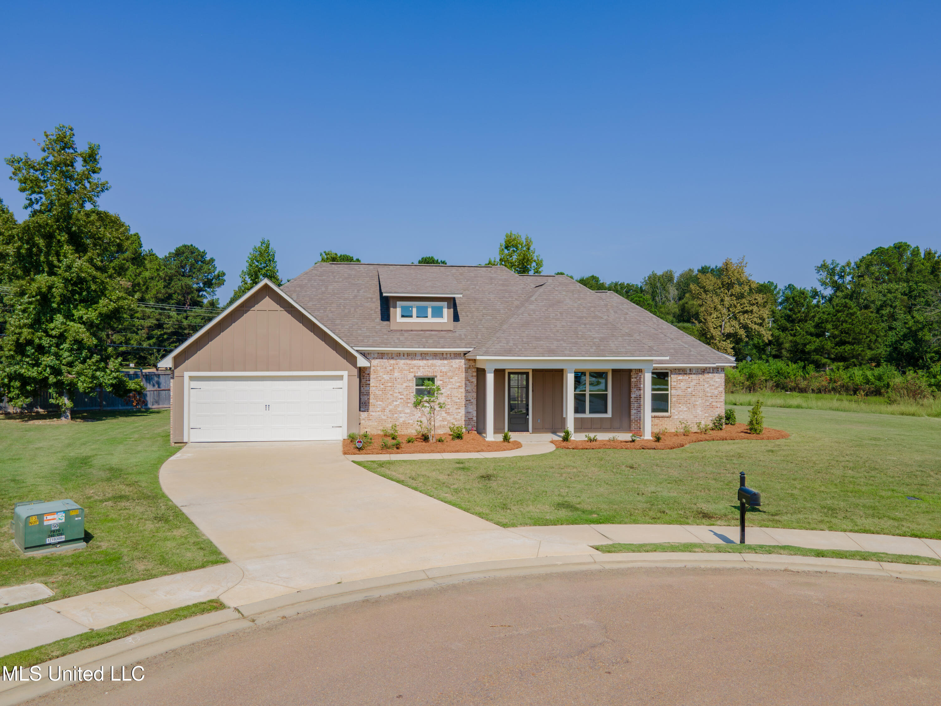 118 Trace Pointe Place Property Photo 1