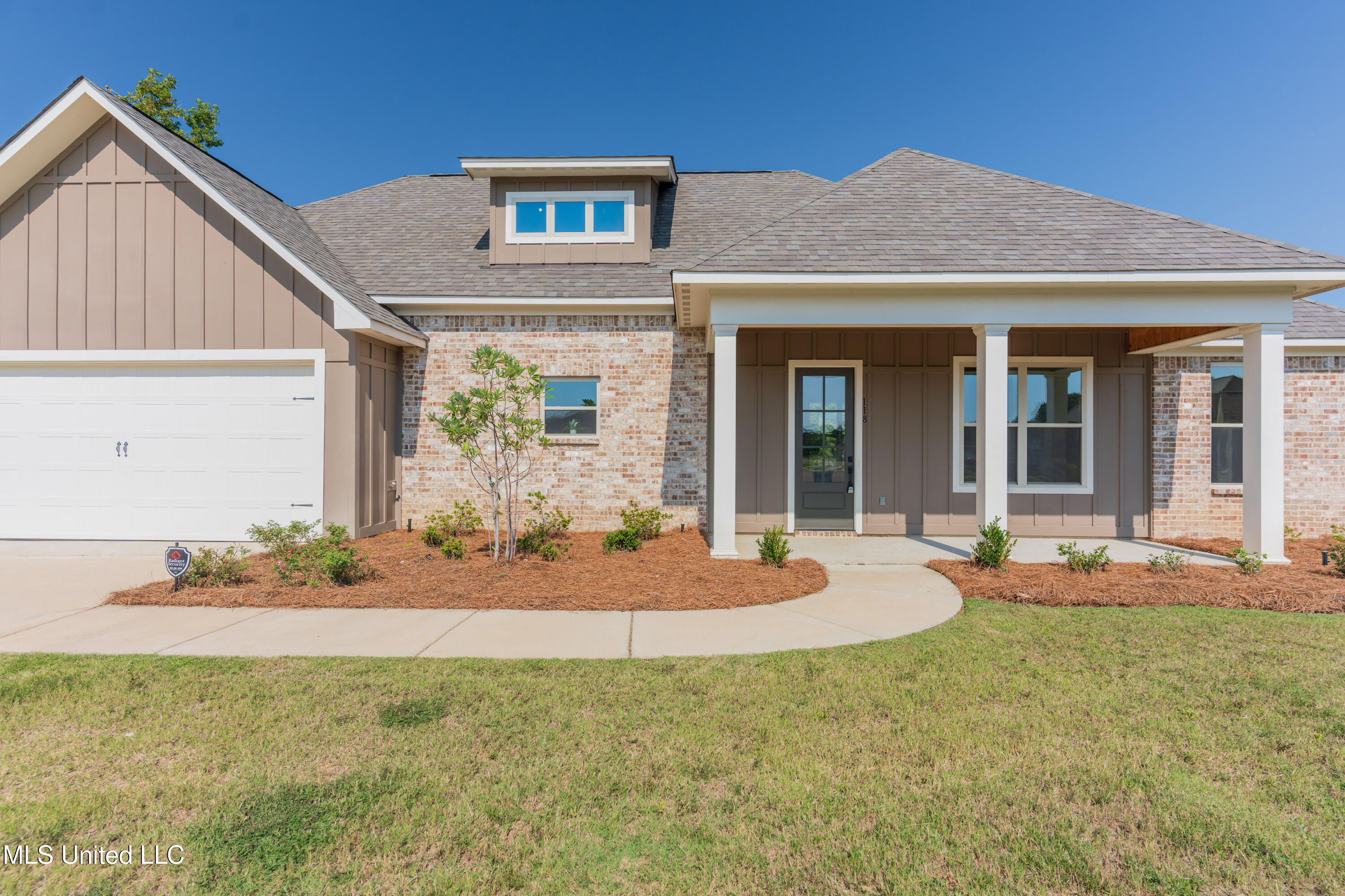 118 Trace Pointe Place Property Photo 5