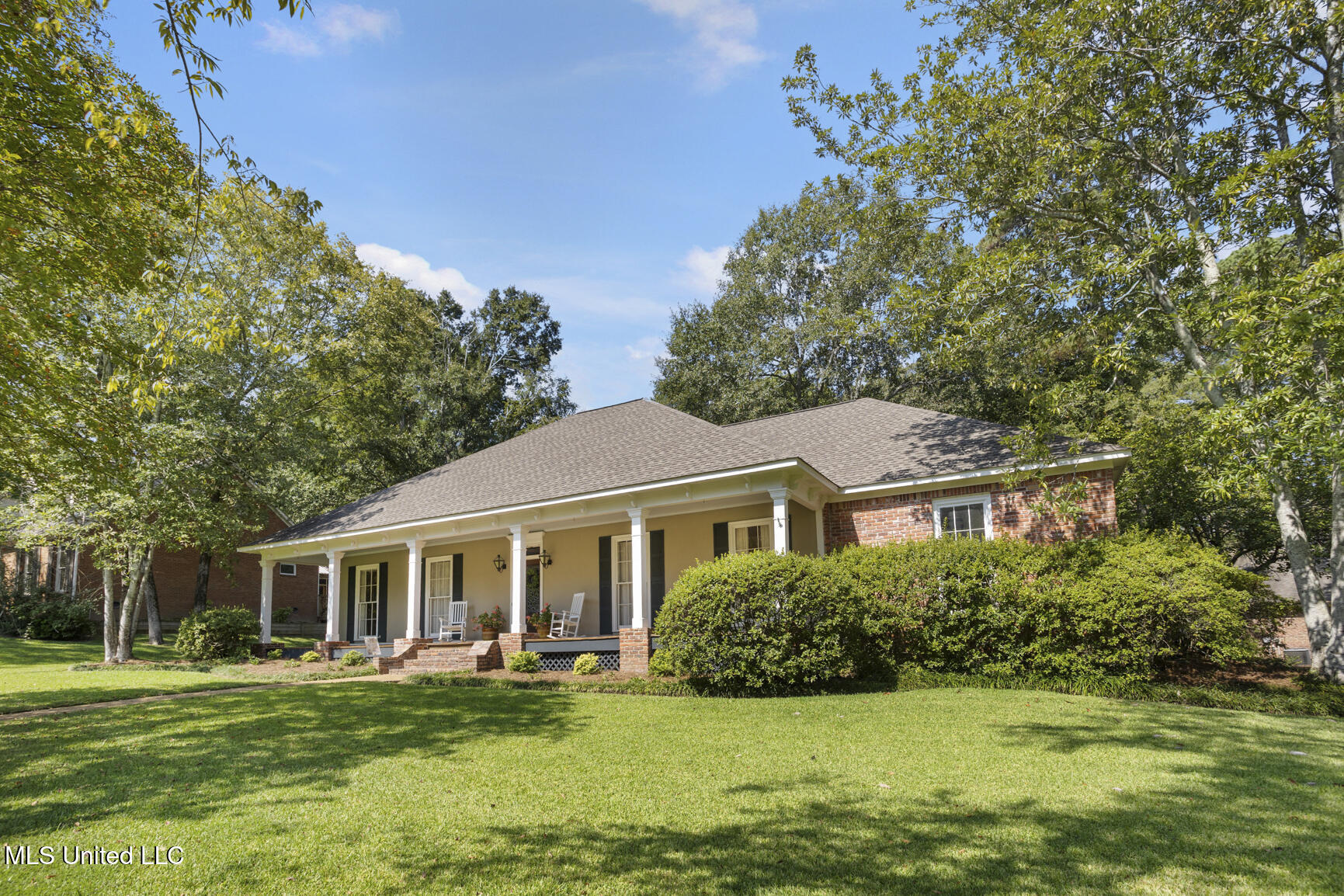 148 Deertrail Lane Property Photo 2